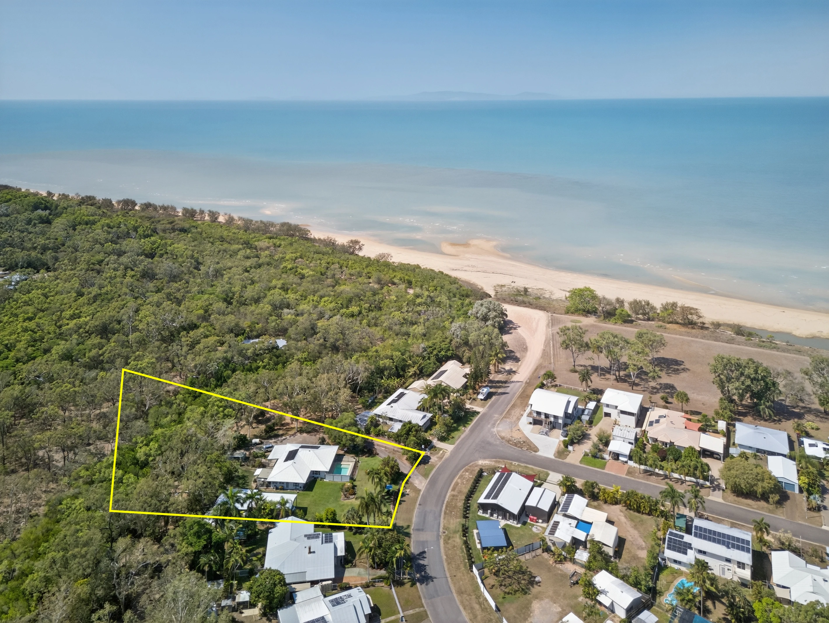 31 Borton Street, Balgal Beach, QLD 4816