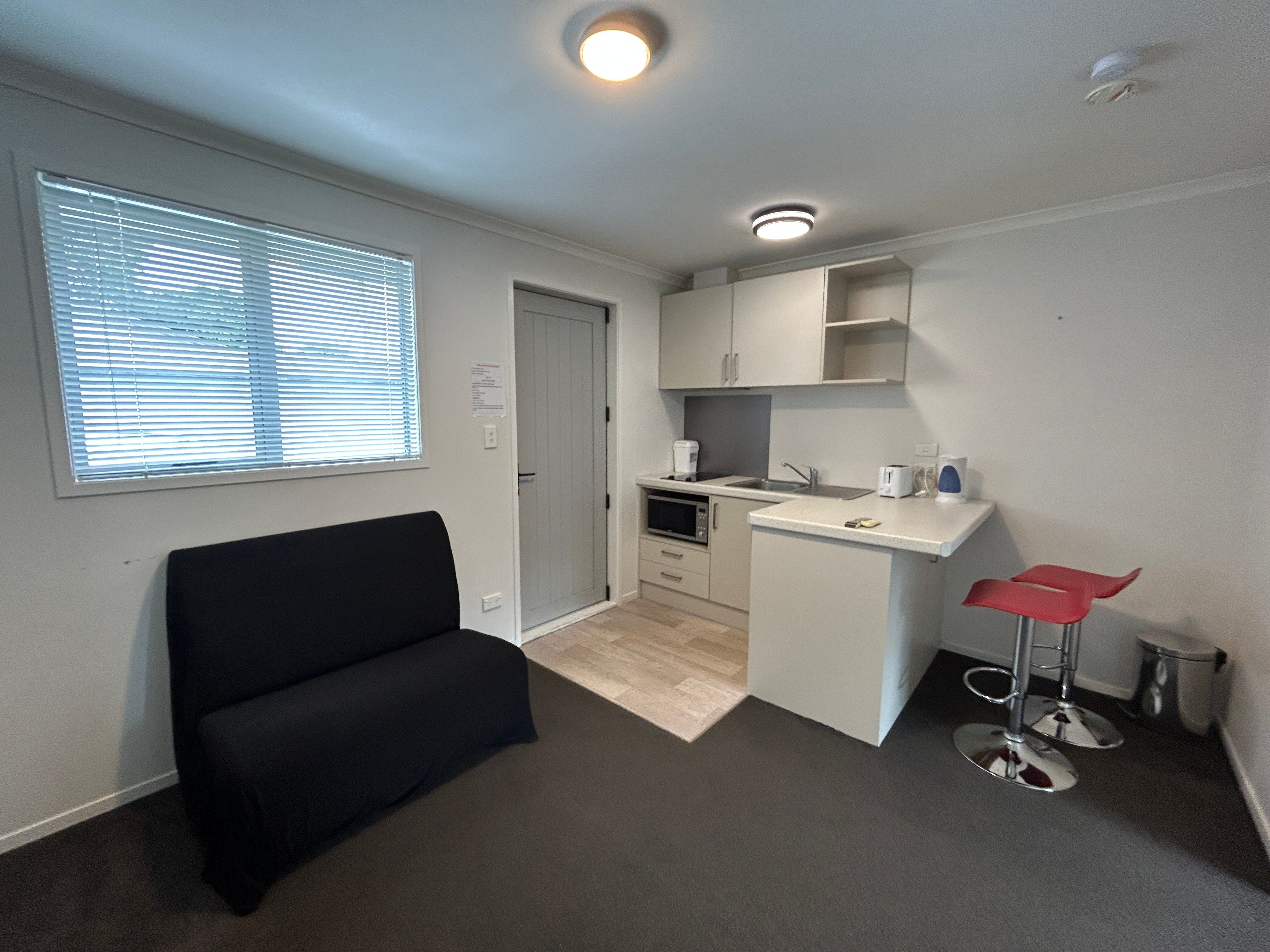 1/12 Crescent Court, Melville, Hamilton City