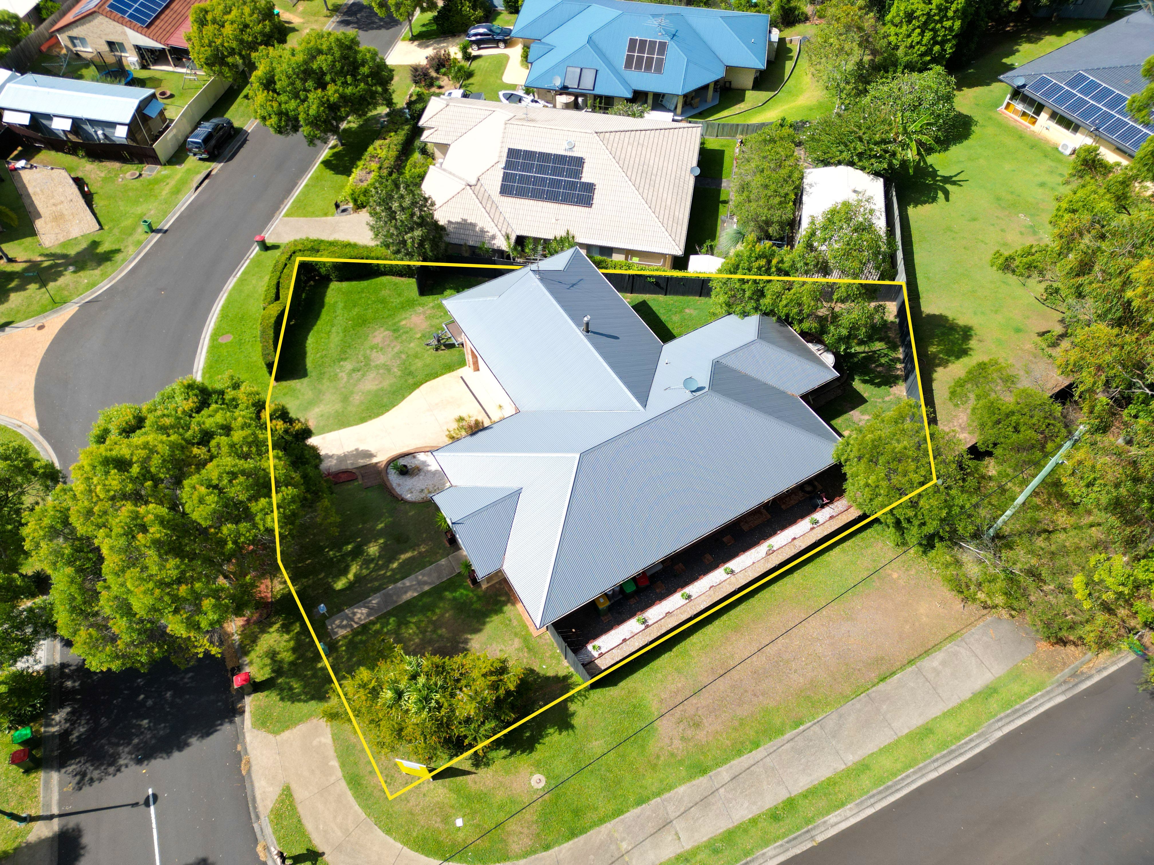 2 Smerdon Way, Glass House Mountains QLD 4518