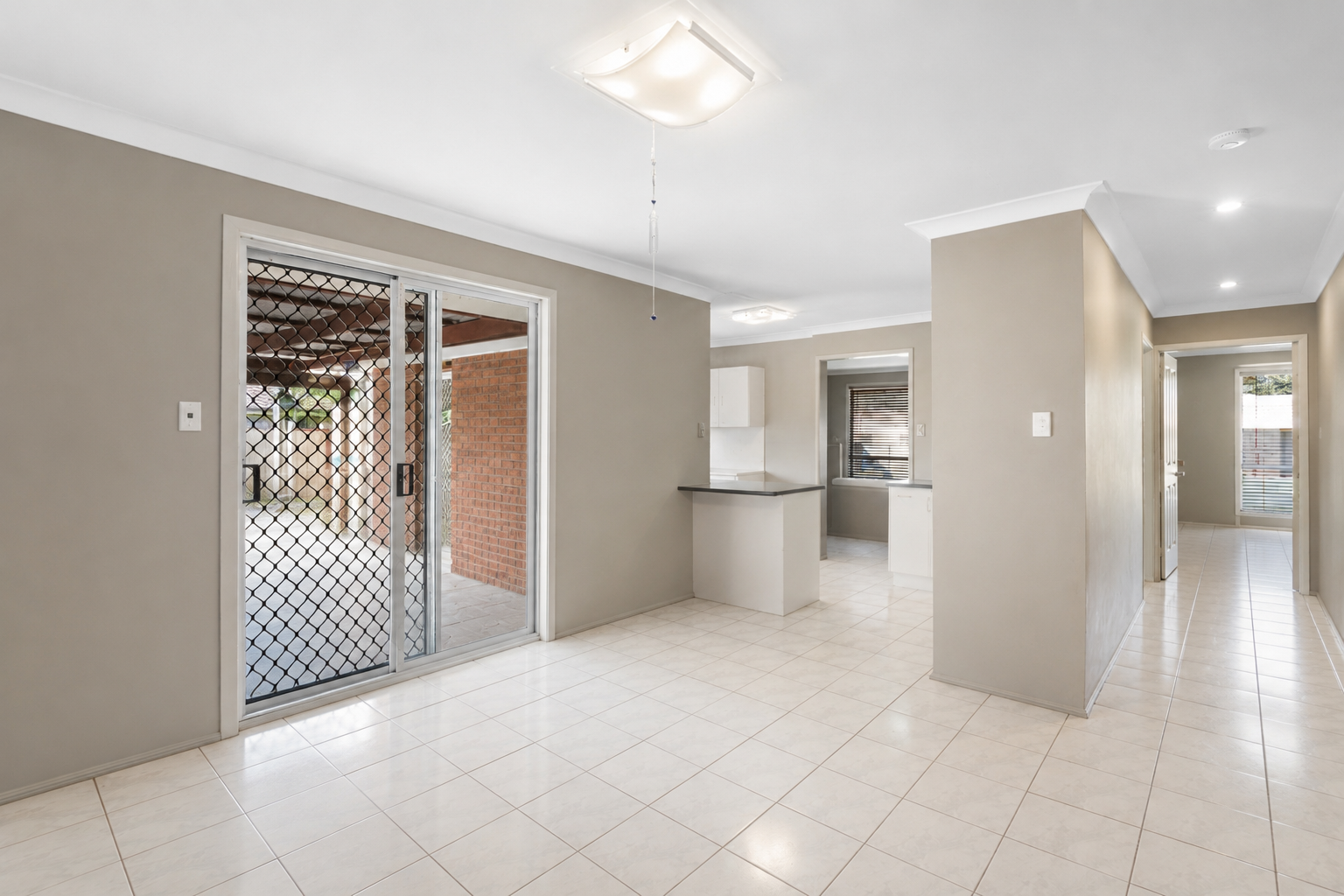 14 Liberty Court — photo 5 of 16