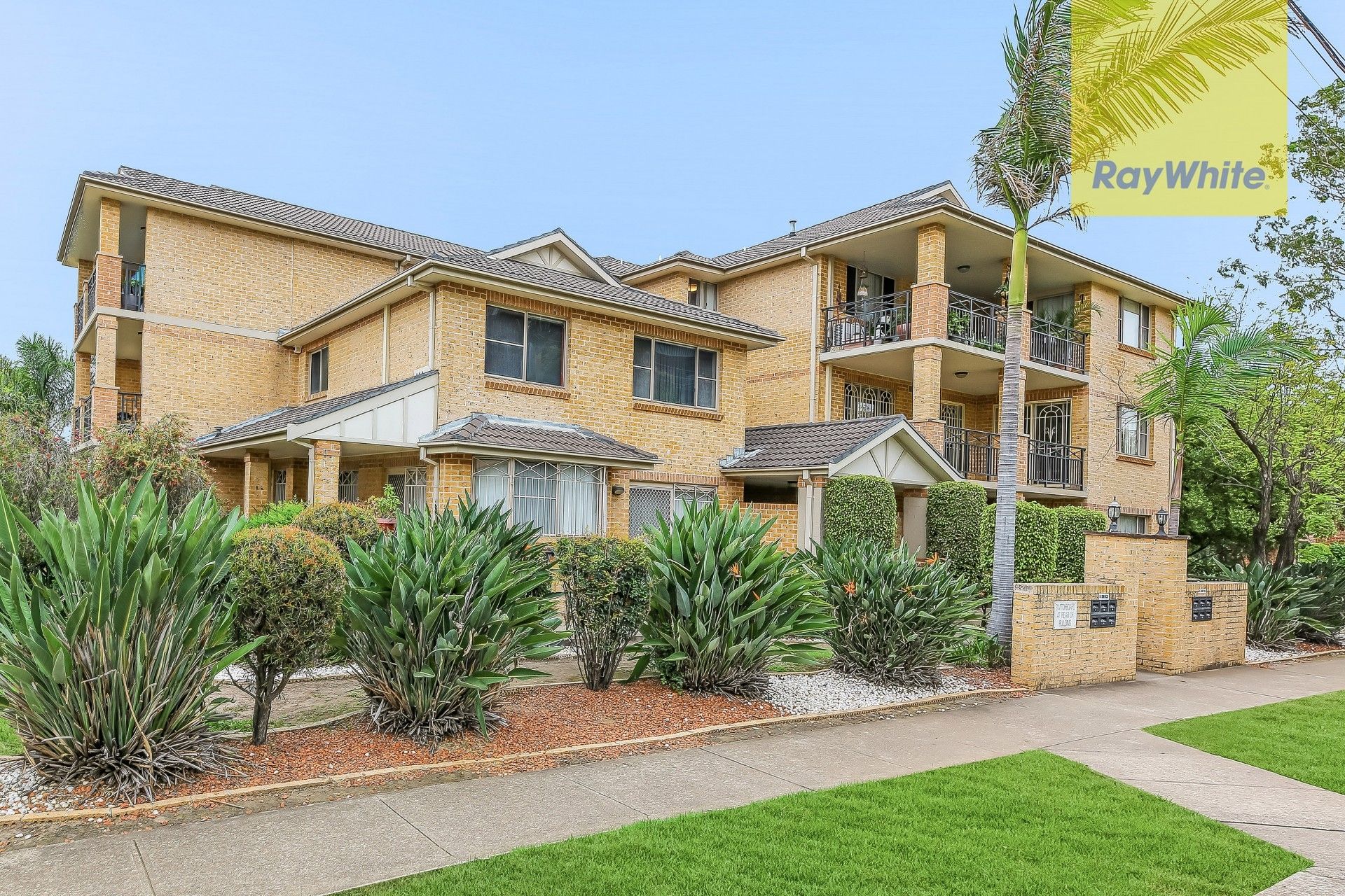 92 Arthur Street, Rosehill NSW 2142