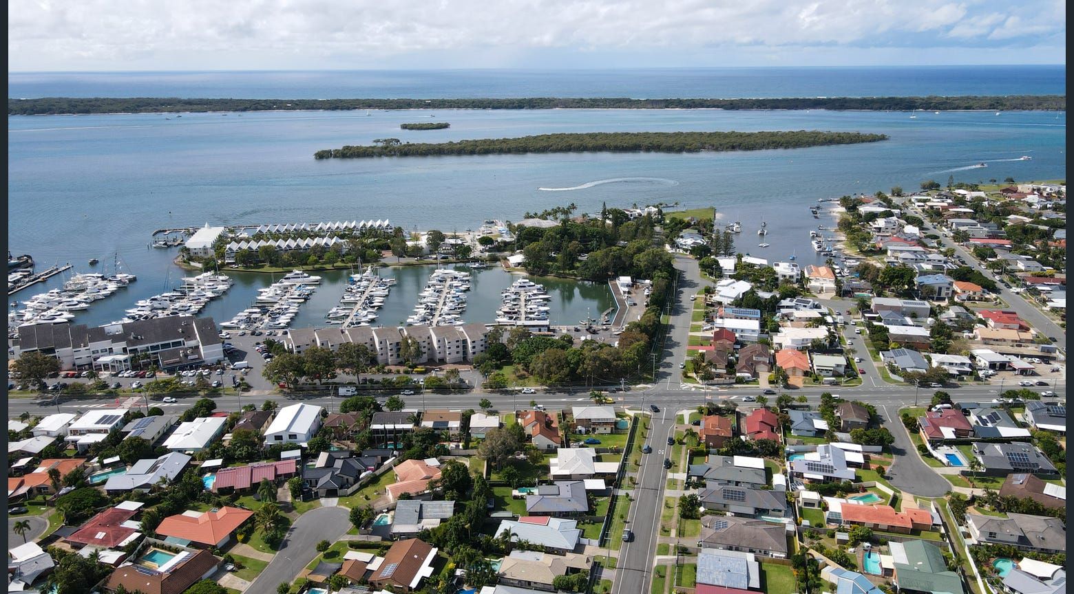 240A Bayview Street, Hollywell, QLD 4216
