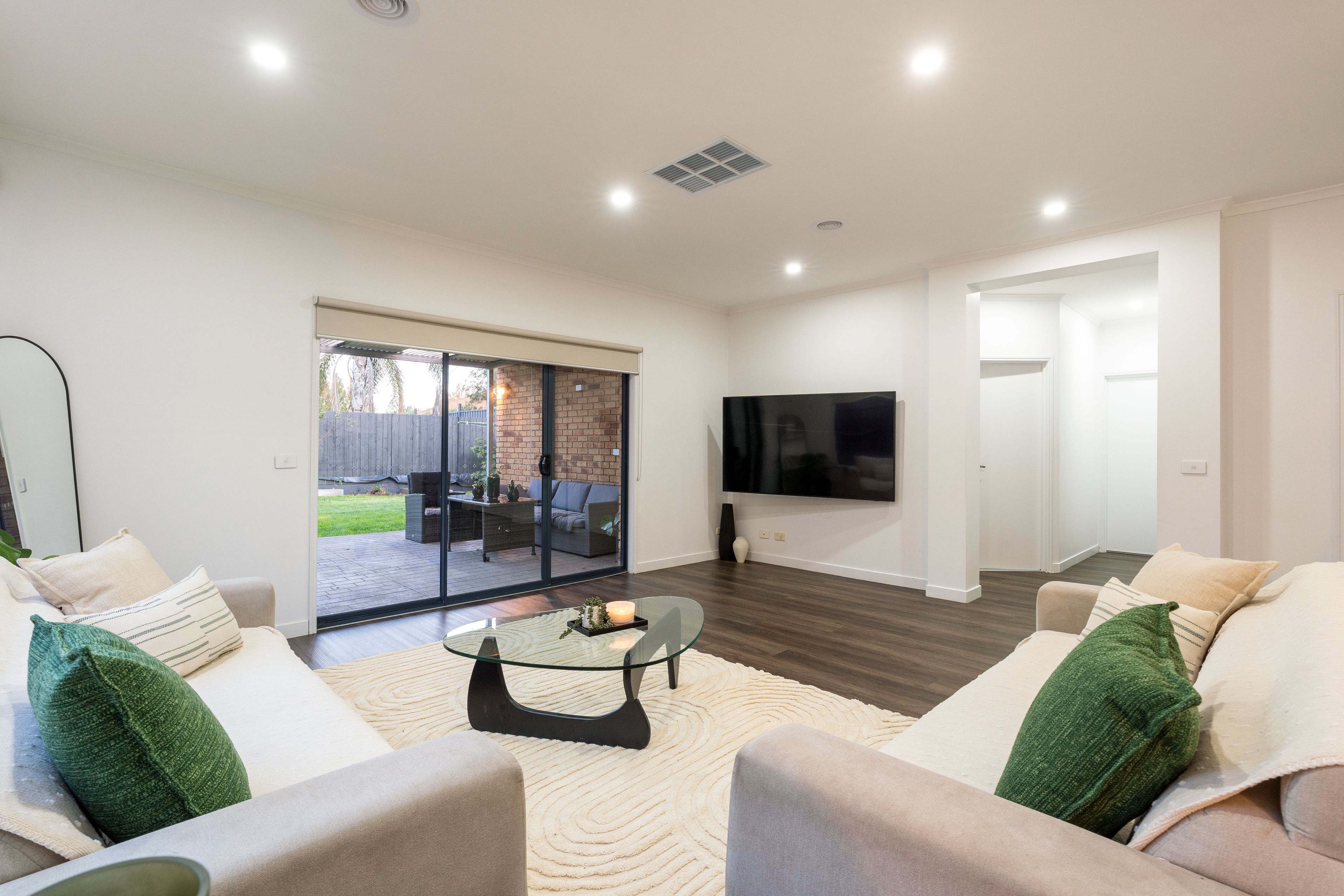 14 Cropton Rise — photo 6 of 21