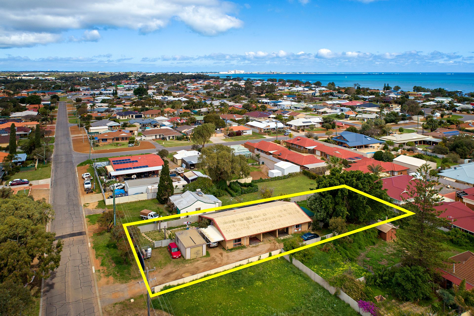 43A & B Charles Street, Bluff Point, WA 6530