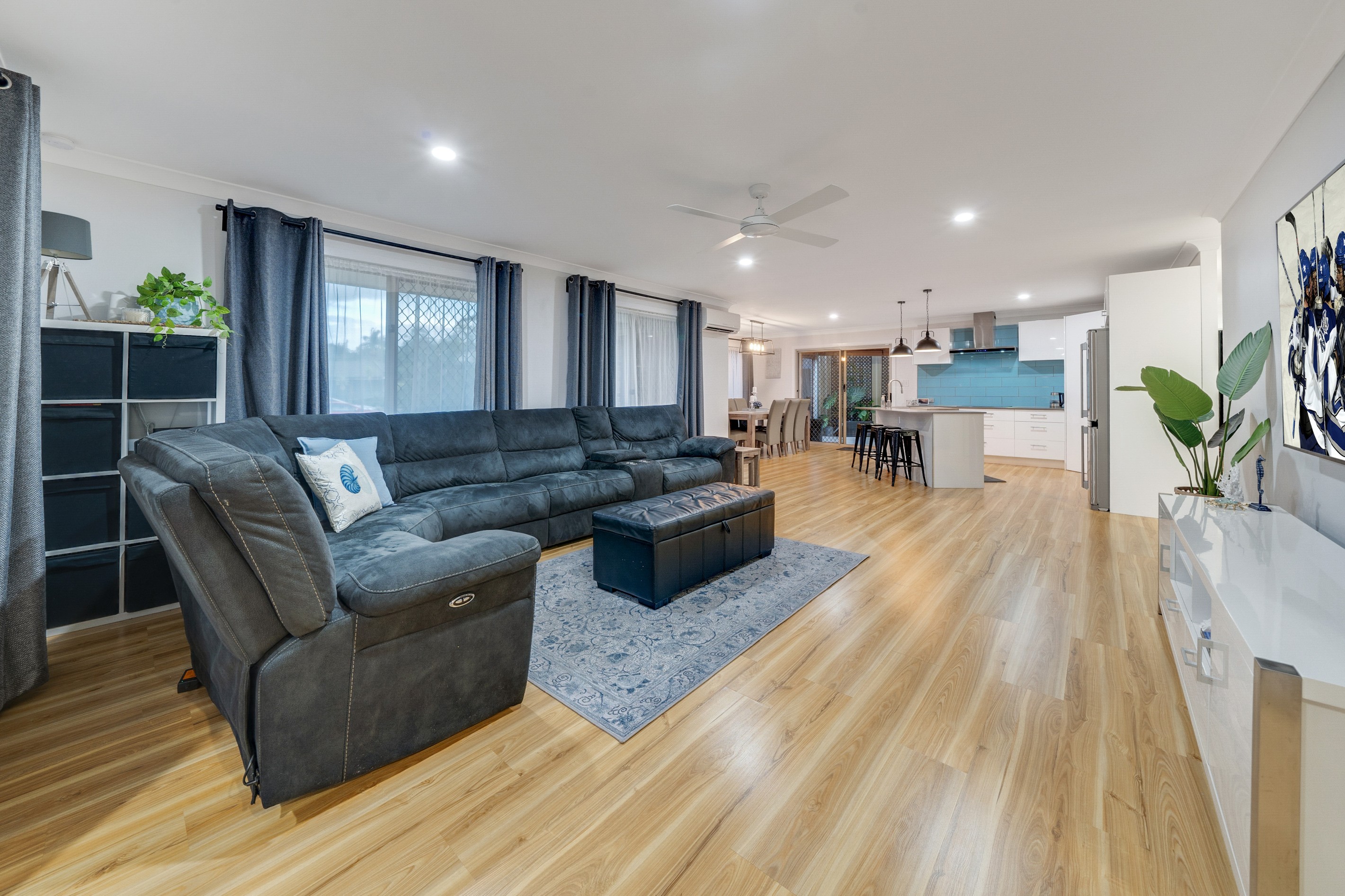 7 Lutea Close, Regents Park, QLD 4118