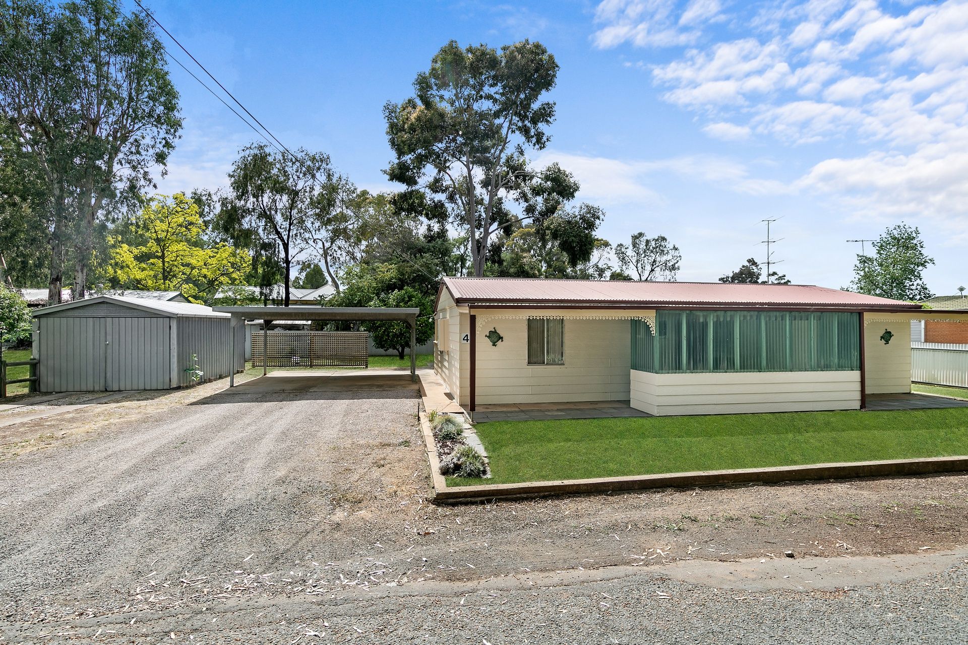 4 Elder Street , Auburn SA 5451