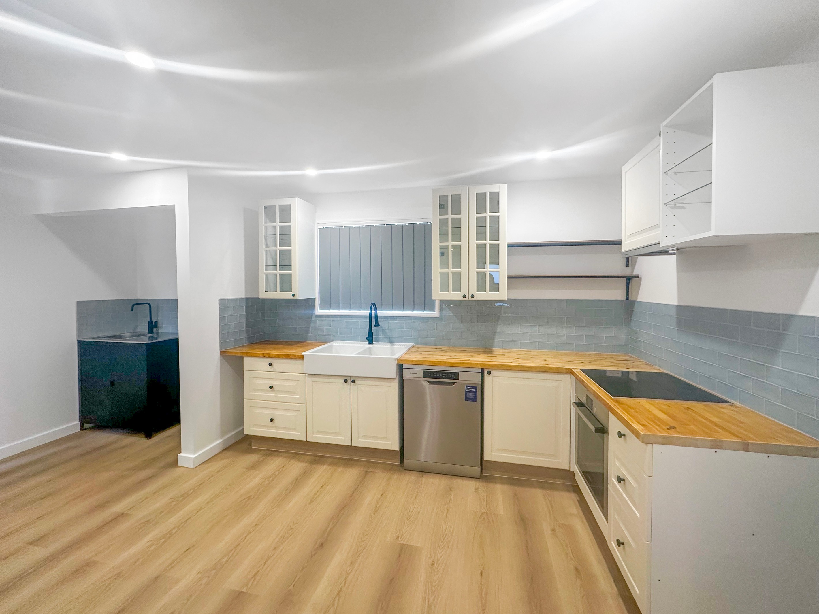 29 Warner Avenue, Tuggerawong, NSW 2259