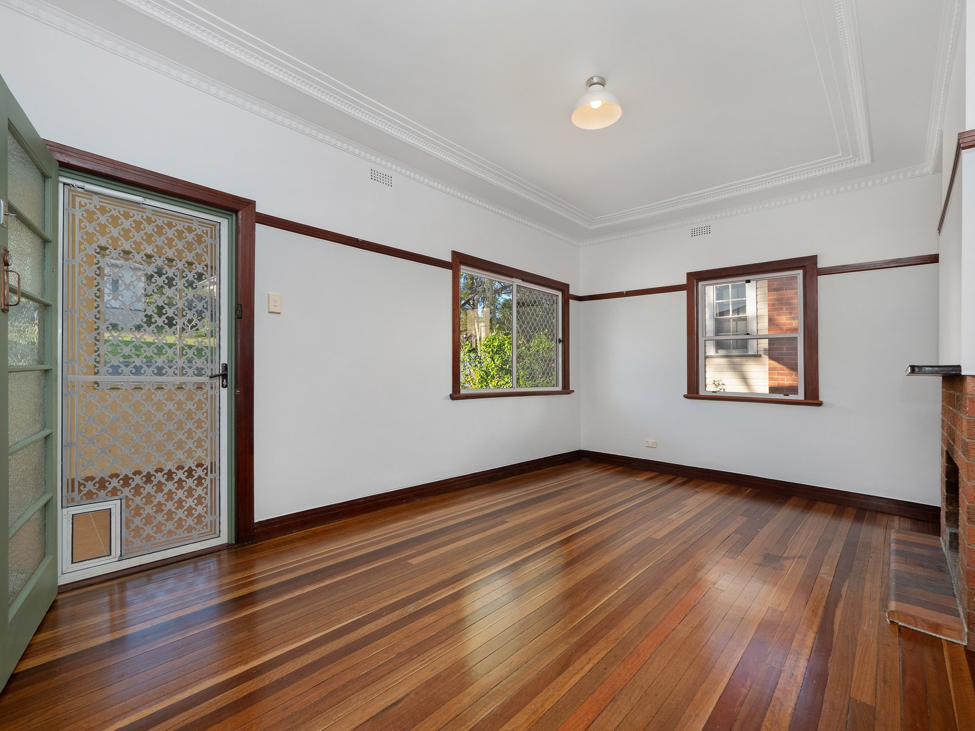 27 Jacaranda Avenue, East Lismore, NSW 2480