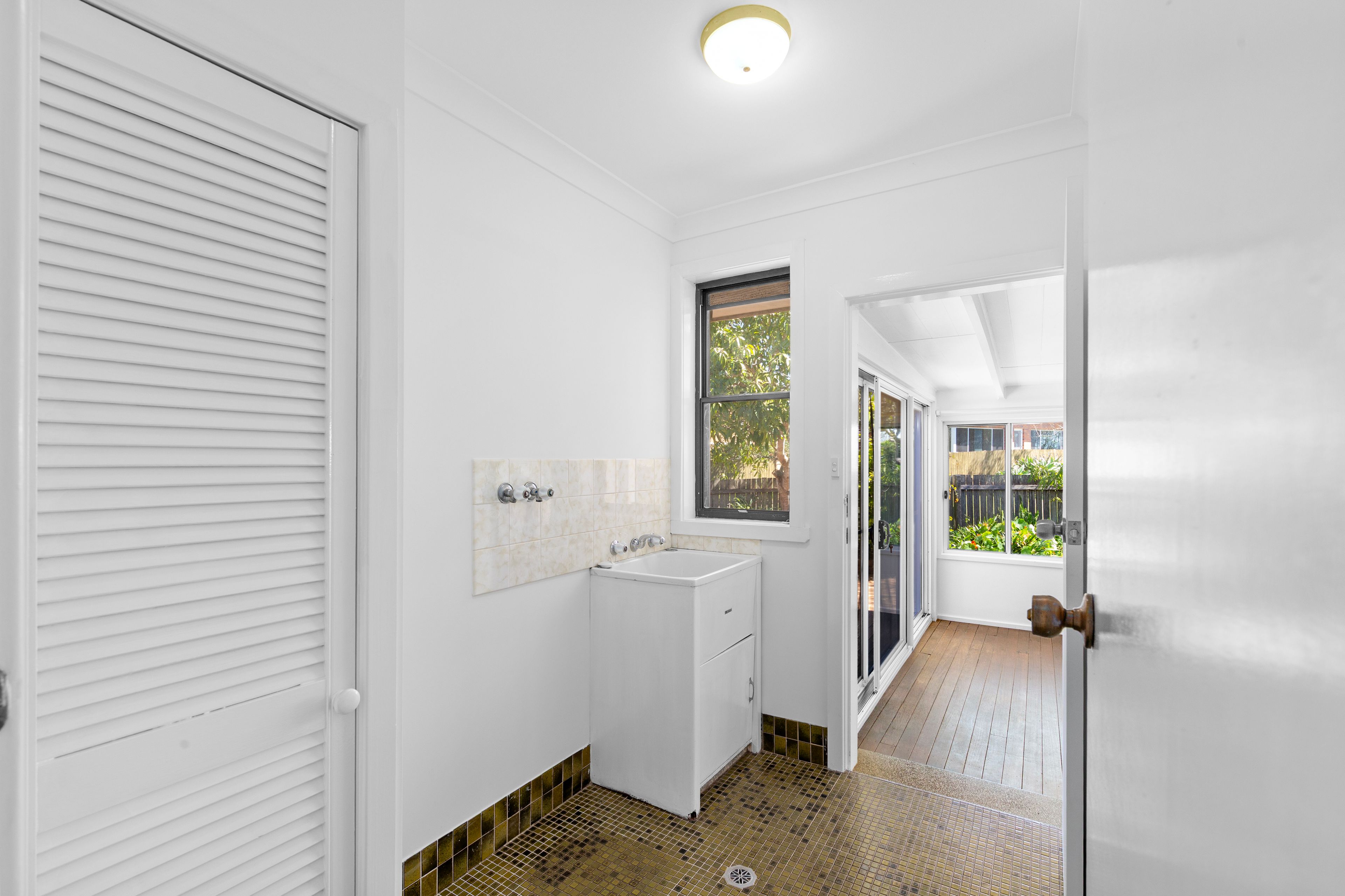 21 Tristania Crescent — photo 17 of 29