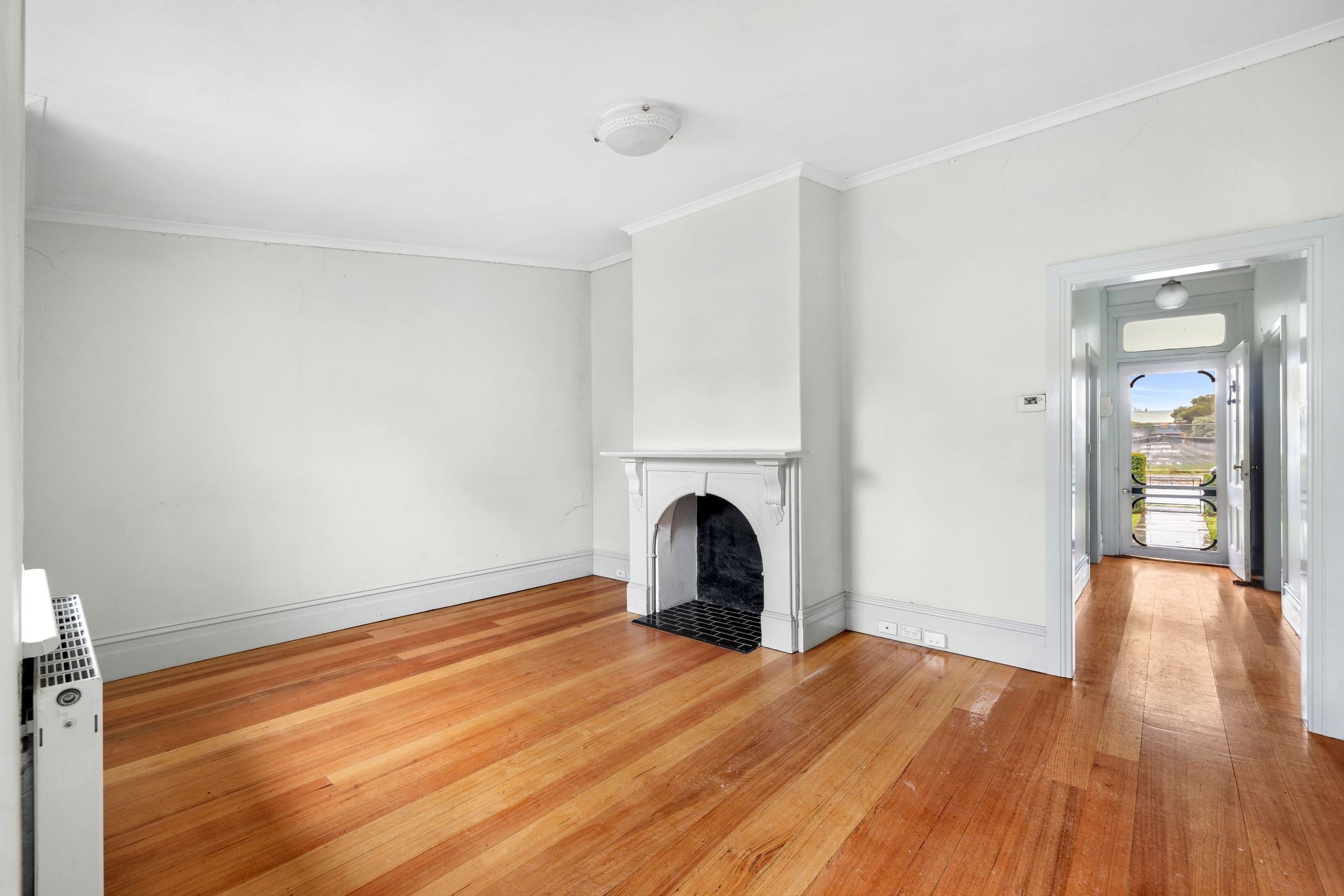 1/7-9 Simpson Street, Kyneton, VIC 3444