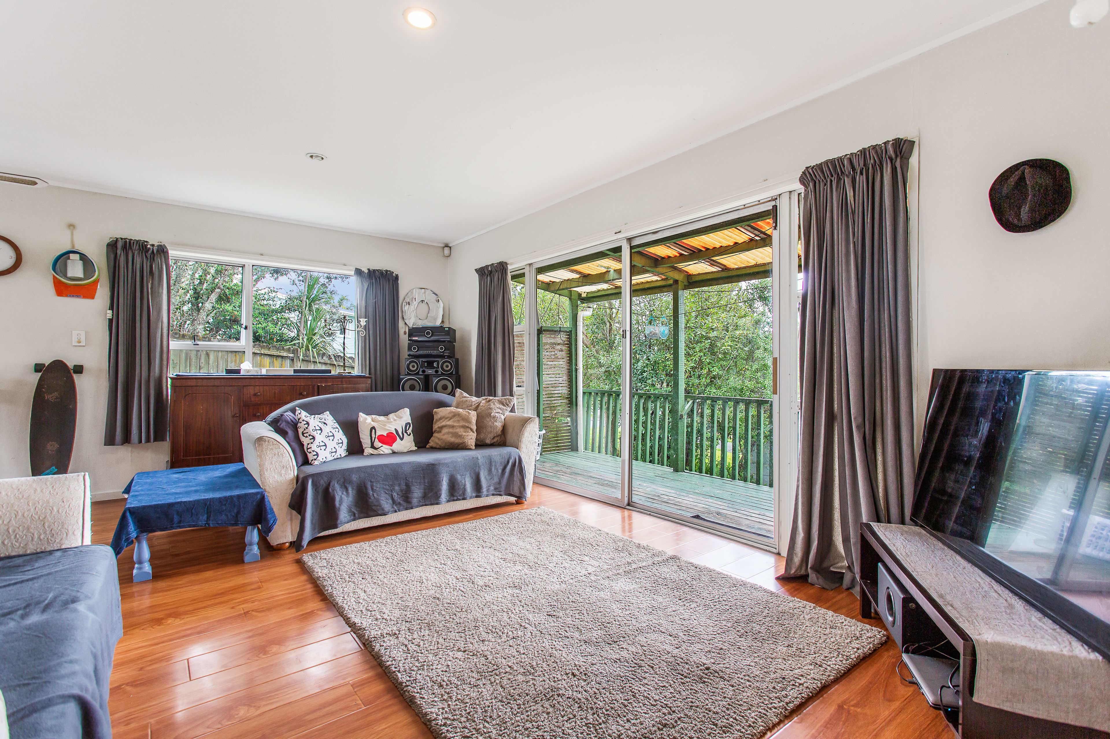 5 Lysander Crescent, Beach Haven, North Shore City