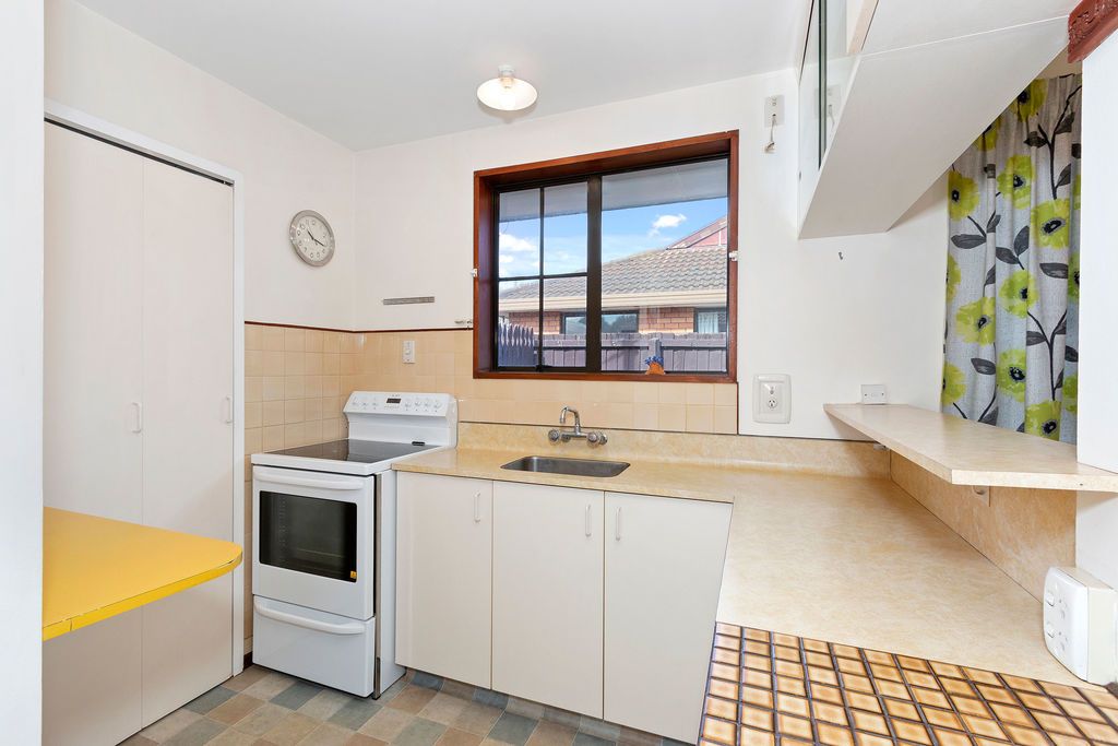 1/4 McHaffies Place, Wainoni, Christchurch City
