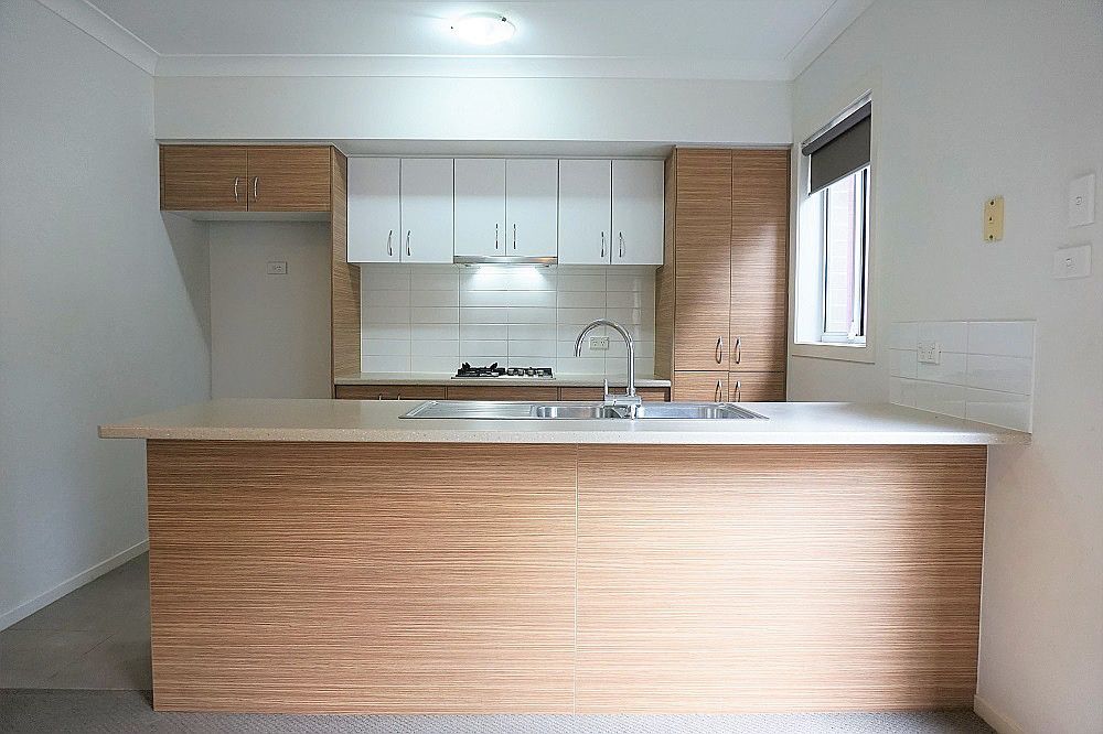 60 Hidcote Road, Campbelltown, NSW 2560