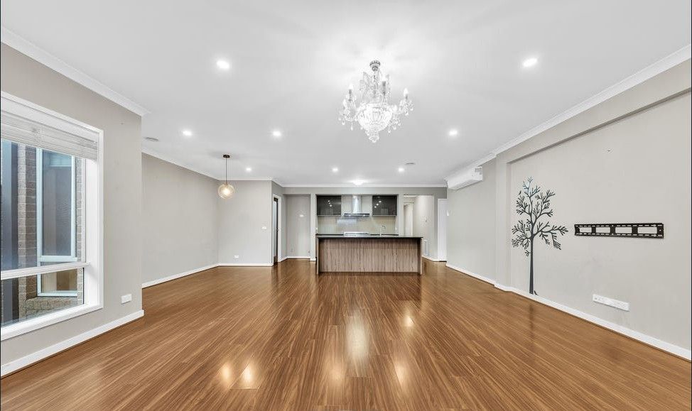 17 Ventasso Street — photo 5 of 14