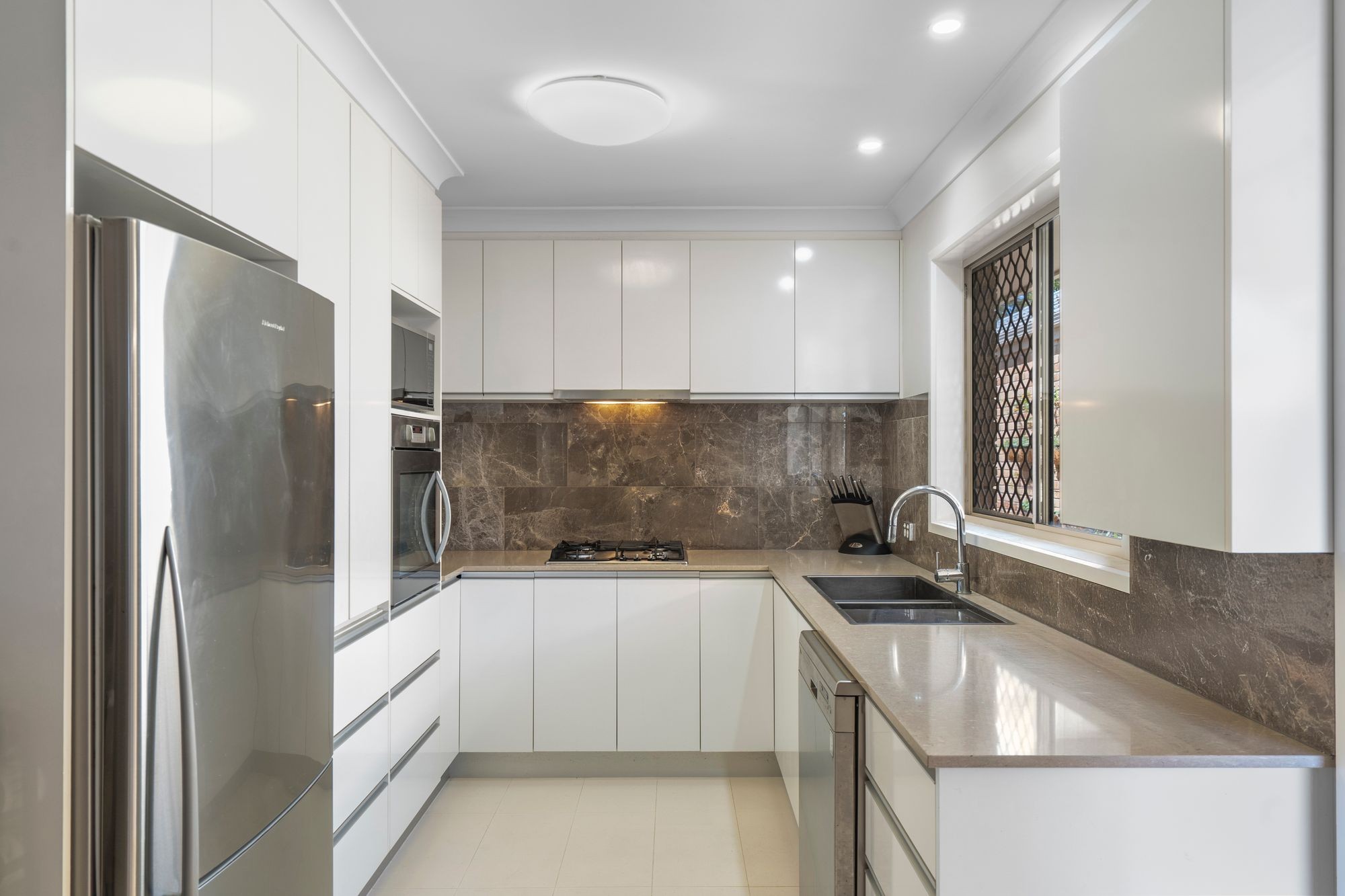 2 Saint Lawrence Street, Wavell Heights, QLD 4012