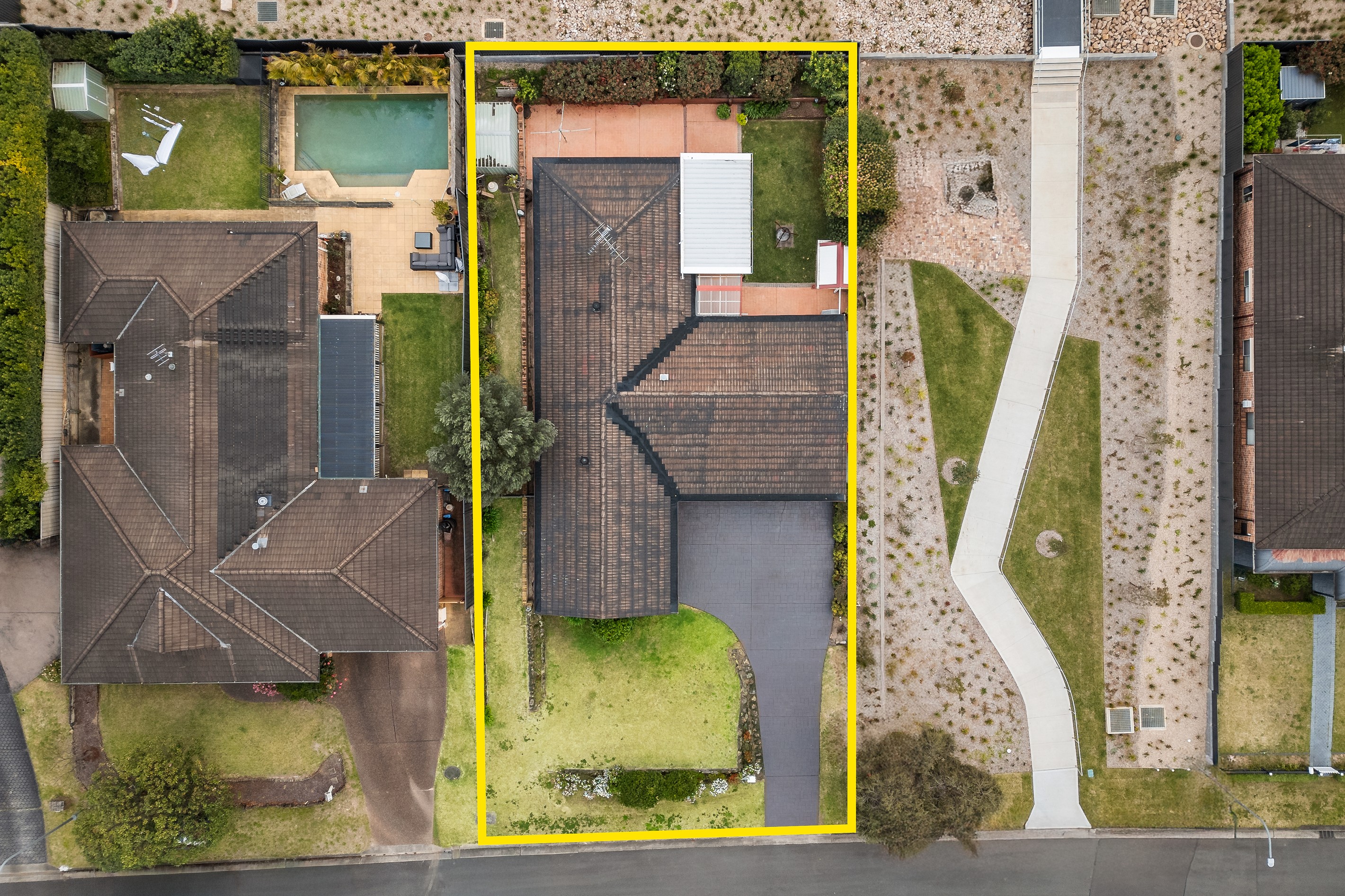 32 Salamander Grove, Baulkham Hills, NSW 2153