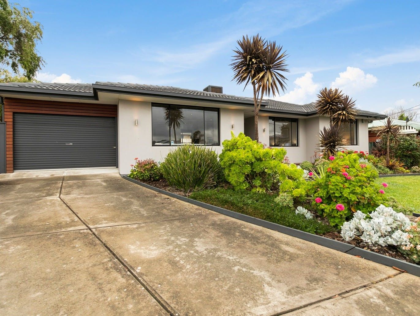 27 Waikerie Avenue, Hope Valley, SA 5090