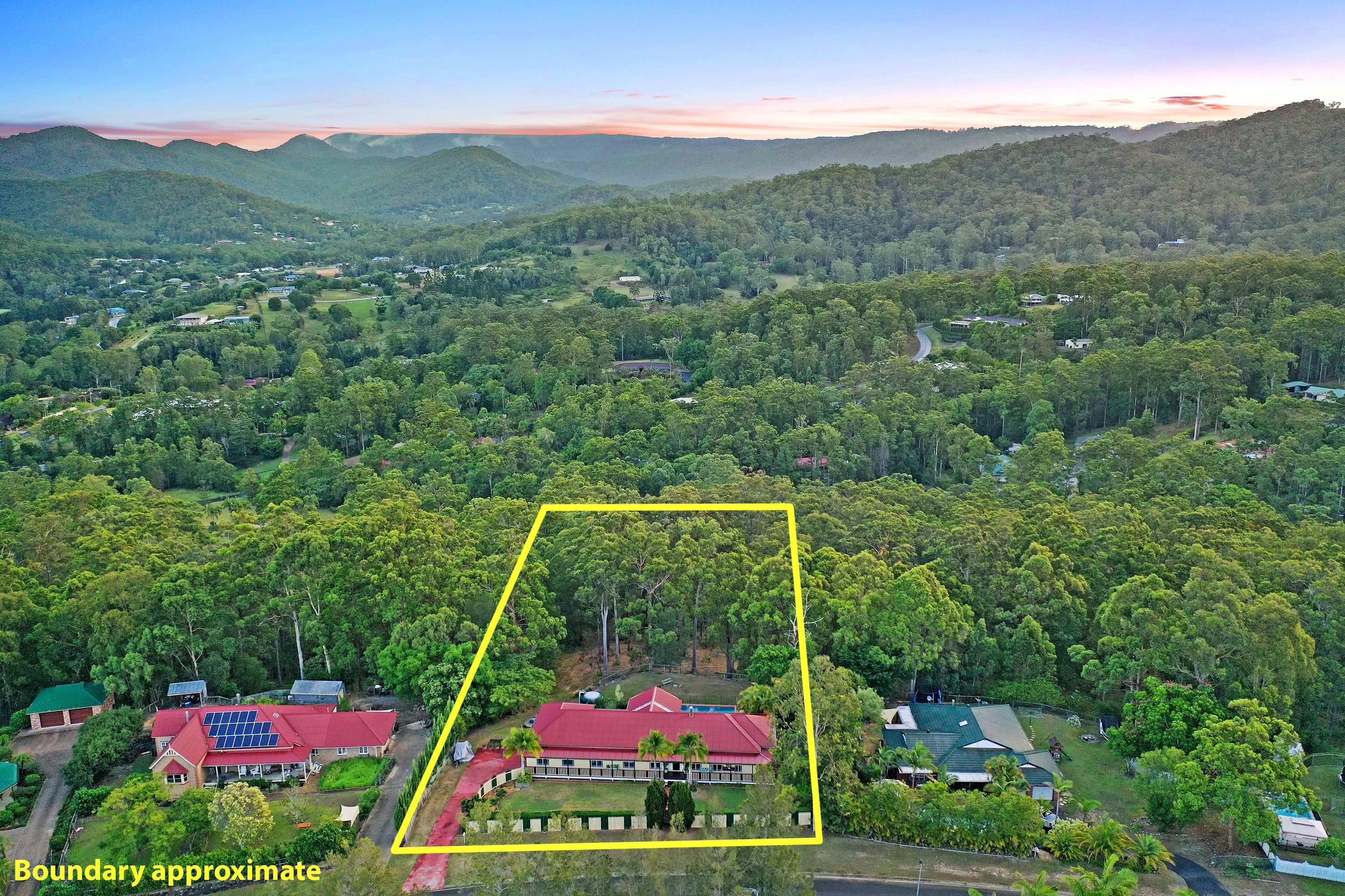 28 Sehmish Court, Bonogin, QLD 4213