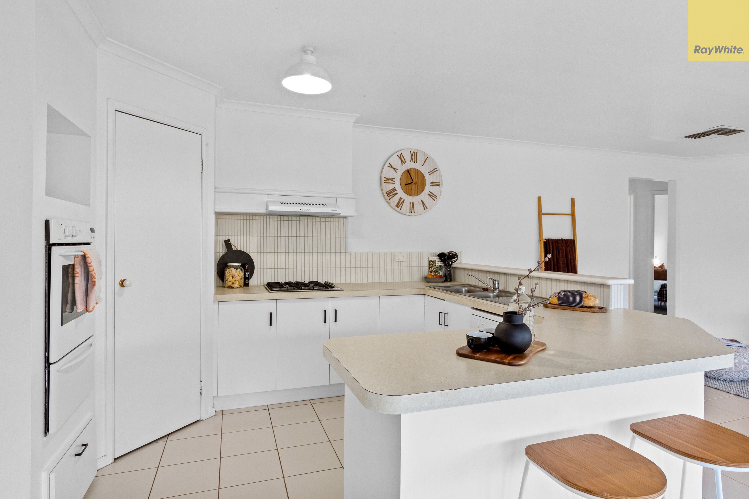 7 Steele Court — photo 5 of 17