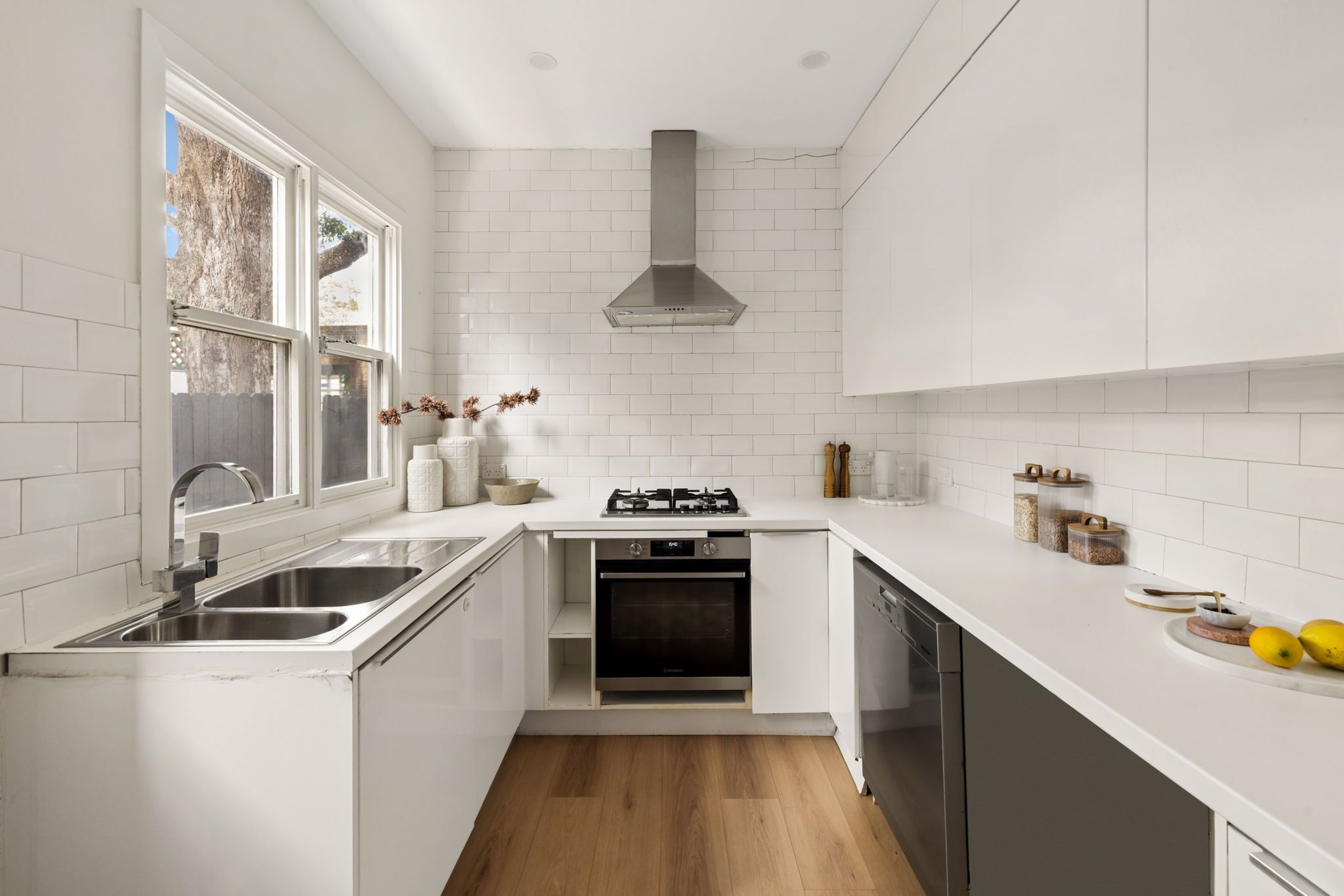 11 Chelsea Street — photo 7 of 12