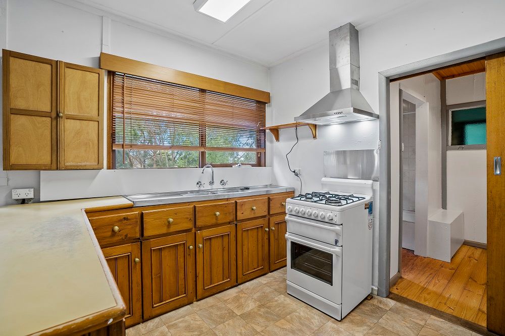40 Bruce Crescent, Ferntree Gully, VIC 3156
