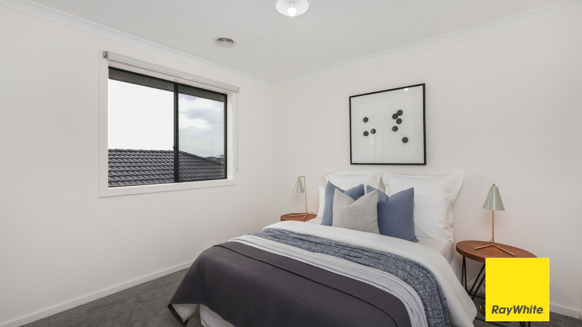 29 Kohli Crescent — photo 11 of 23