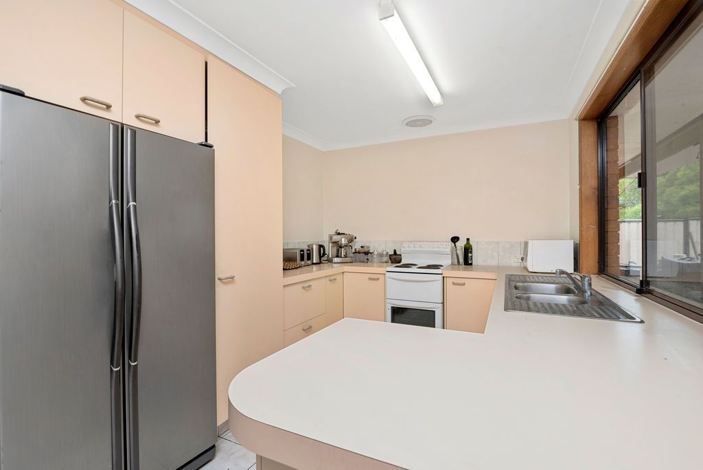 81 Saffron Street, Elanora, QLD 4221