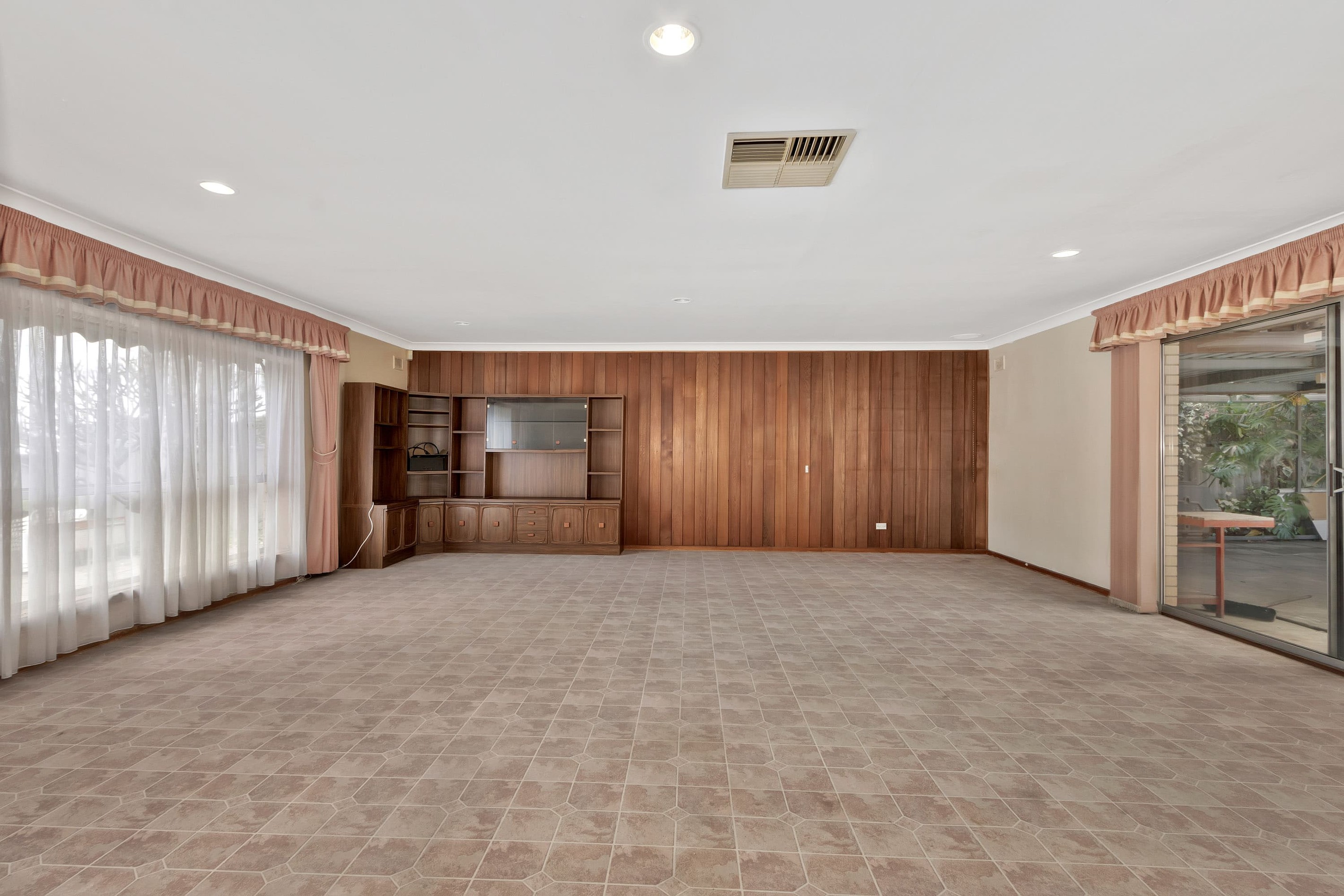 6 Batley Street, Para Vista, SA 5093