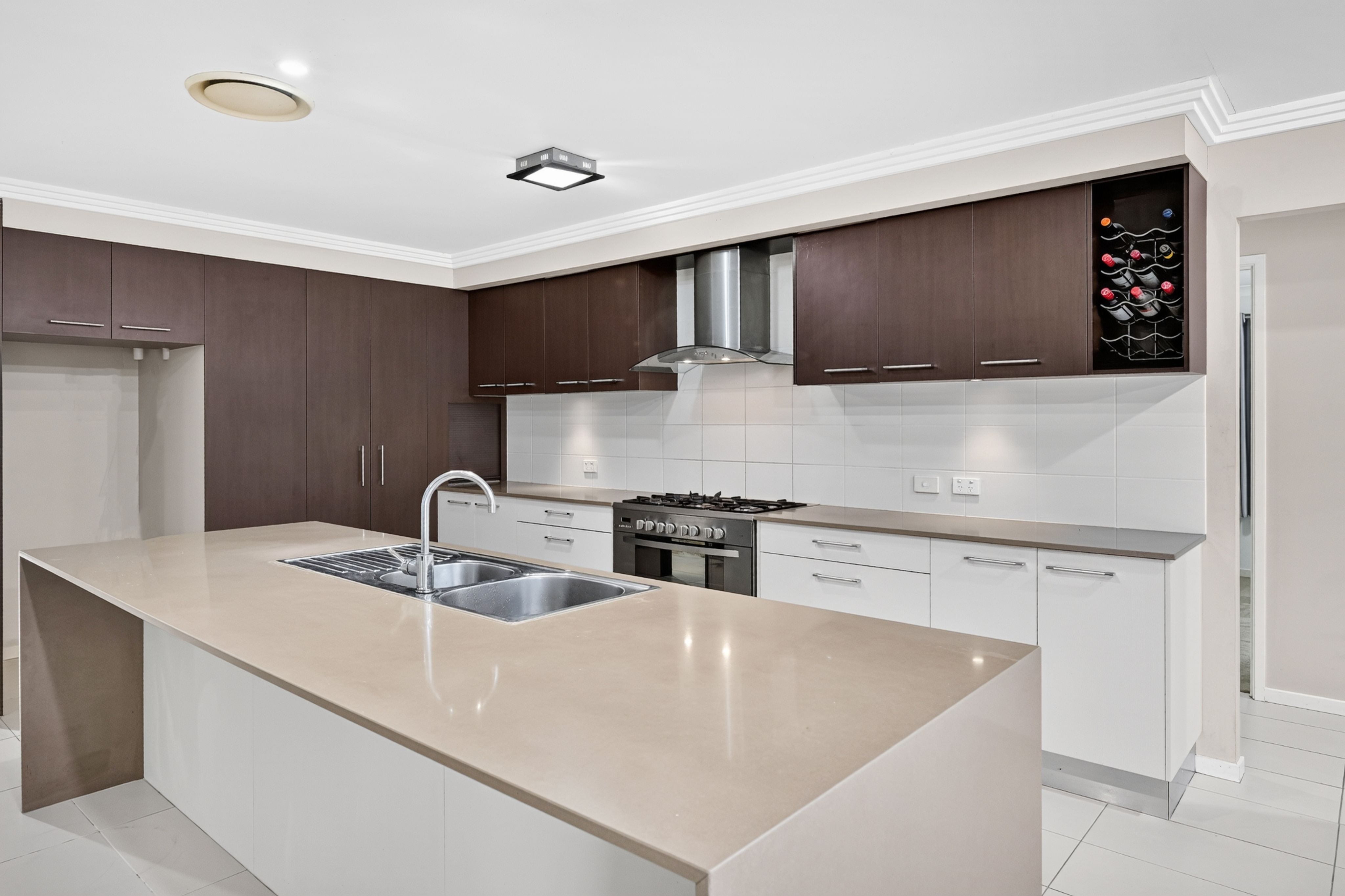 1 River Gum Court, Loganholme, QLD 4129