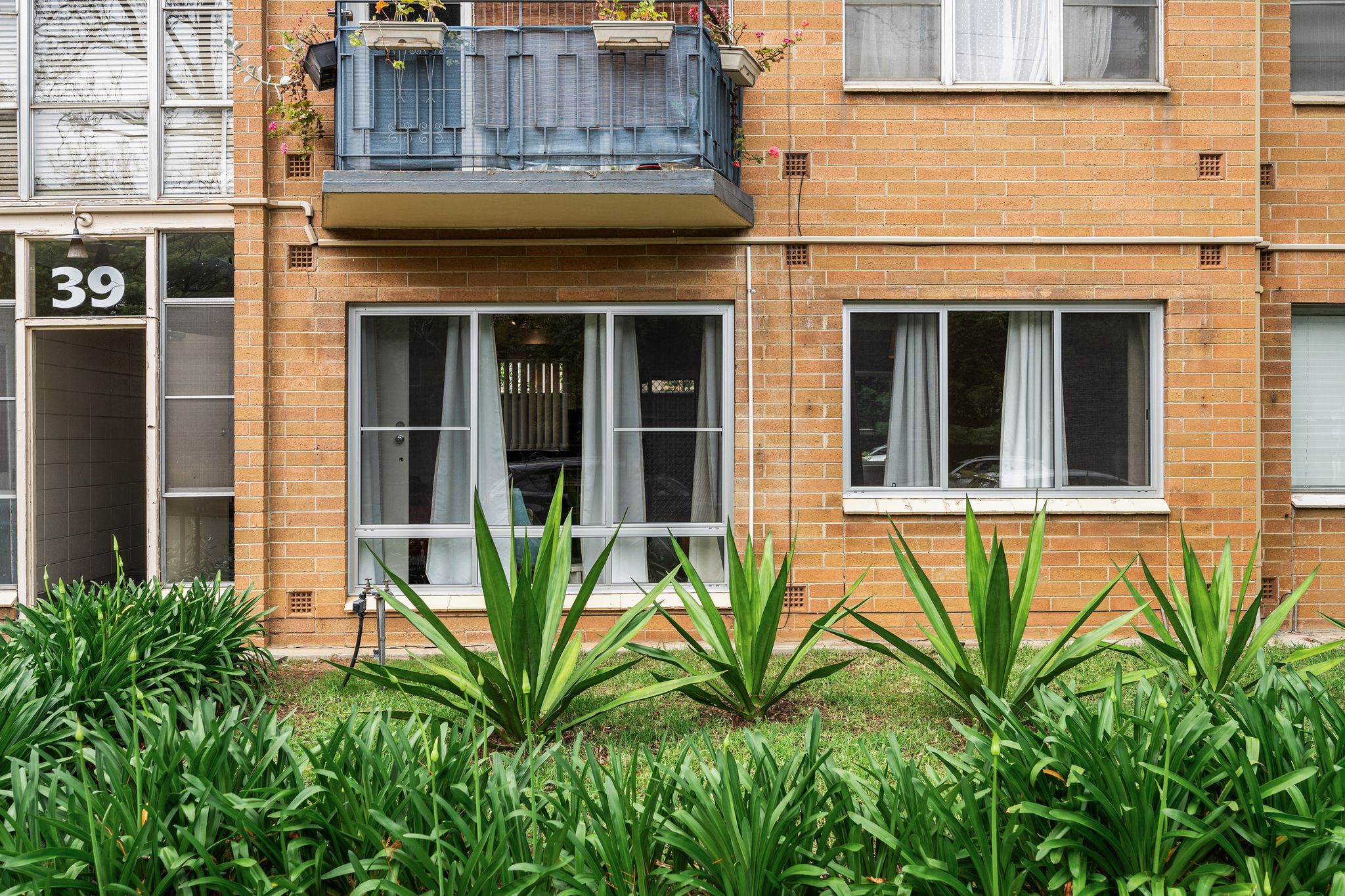 3/39 Roberts Street — photo 11 of 11