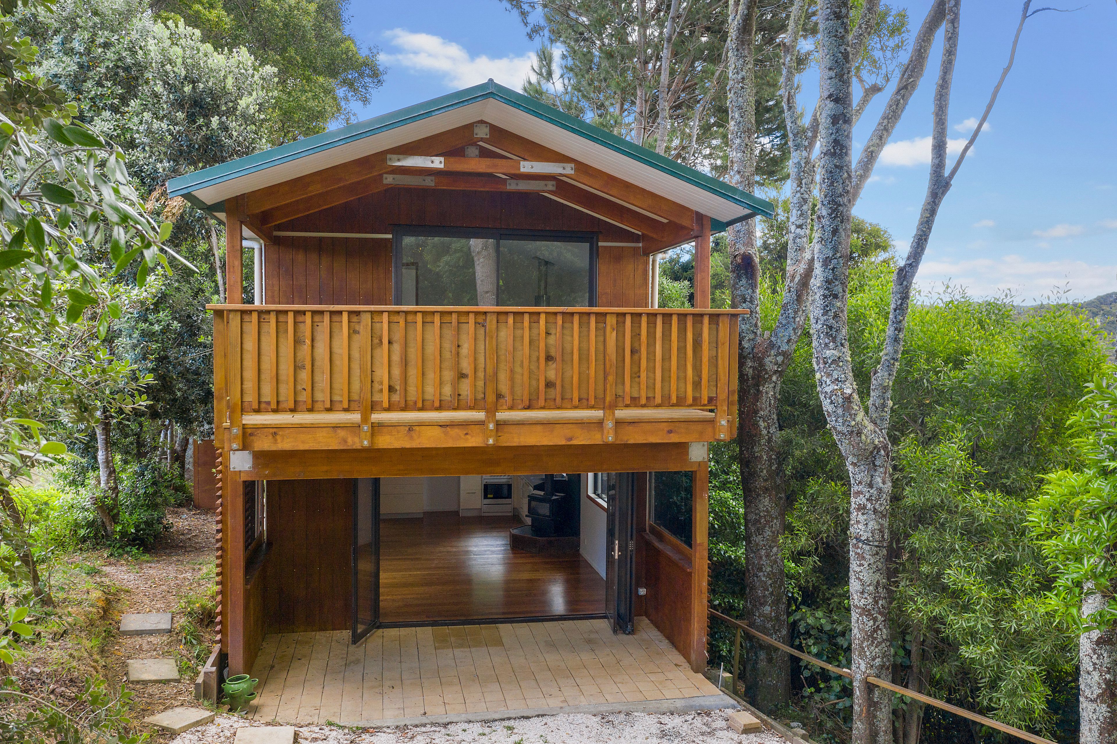 33B Landing Road, Titirangi, Waitakere City