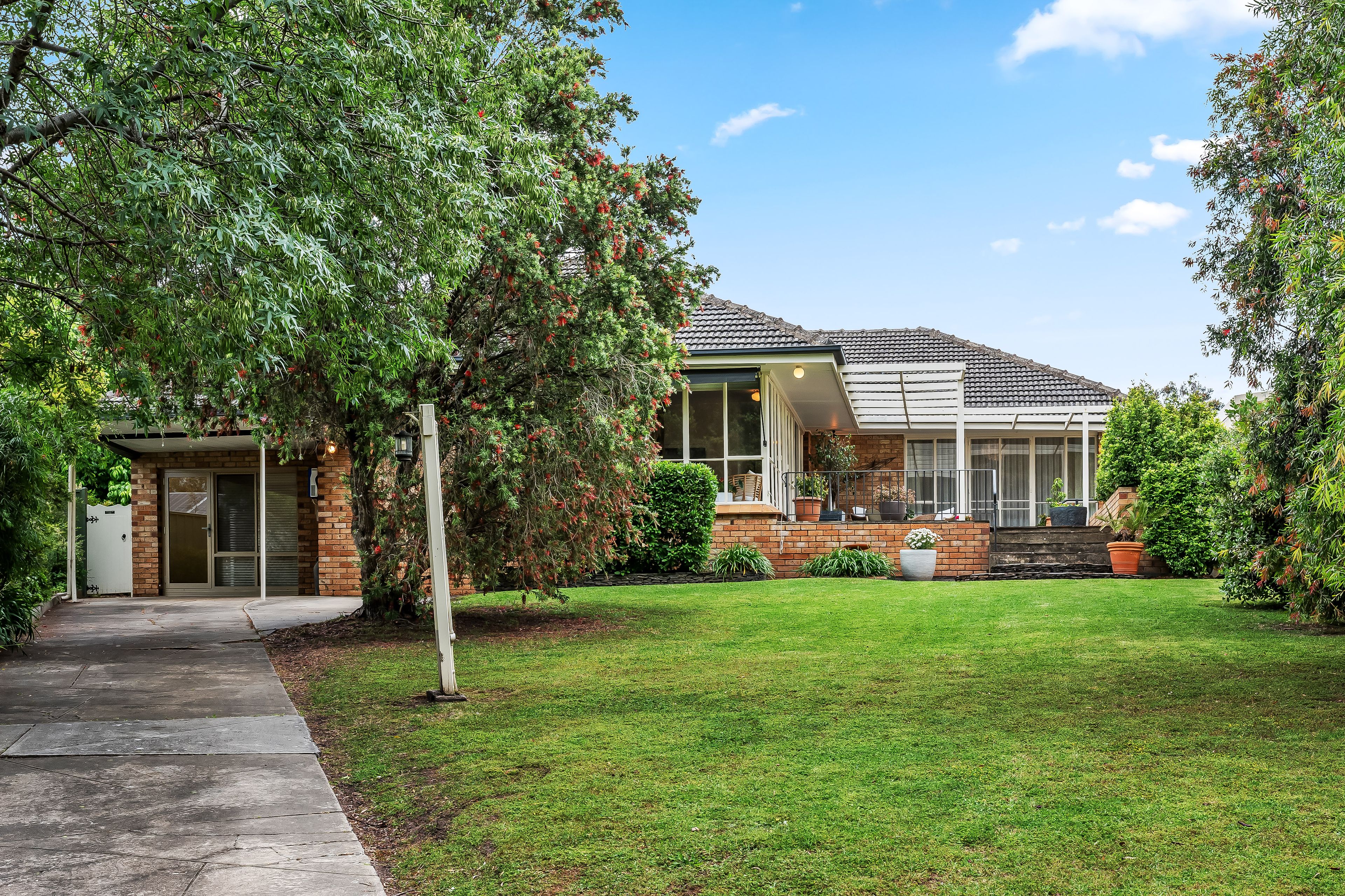 8 Sitters Memorial Drive , Burnside SA 5066