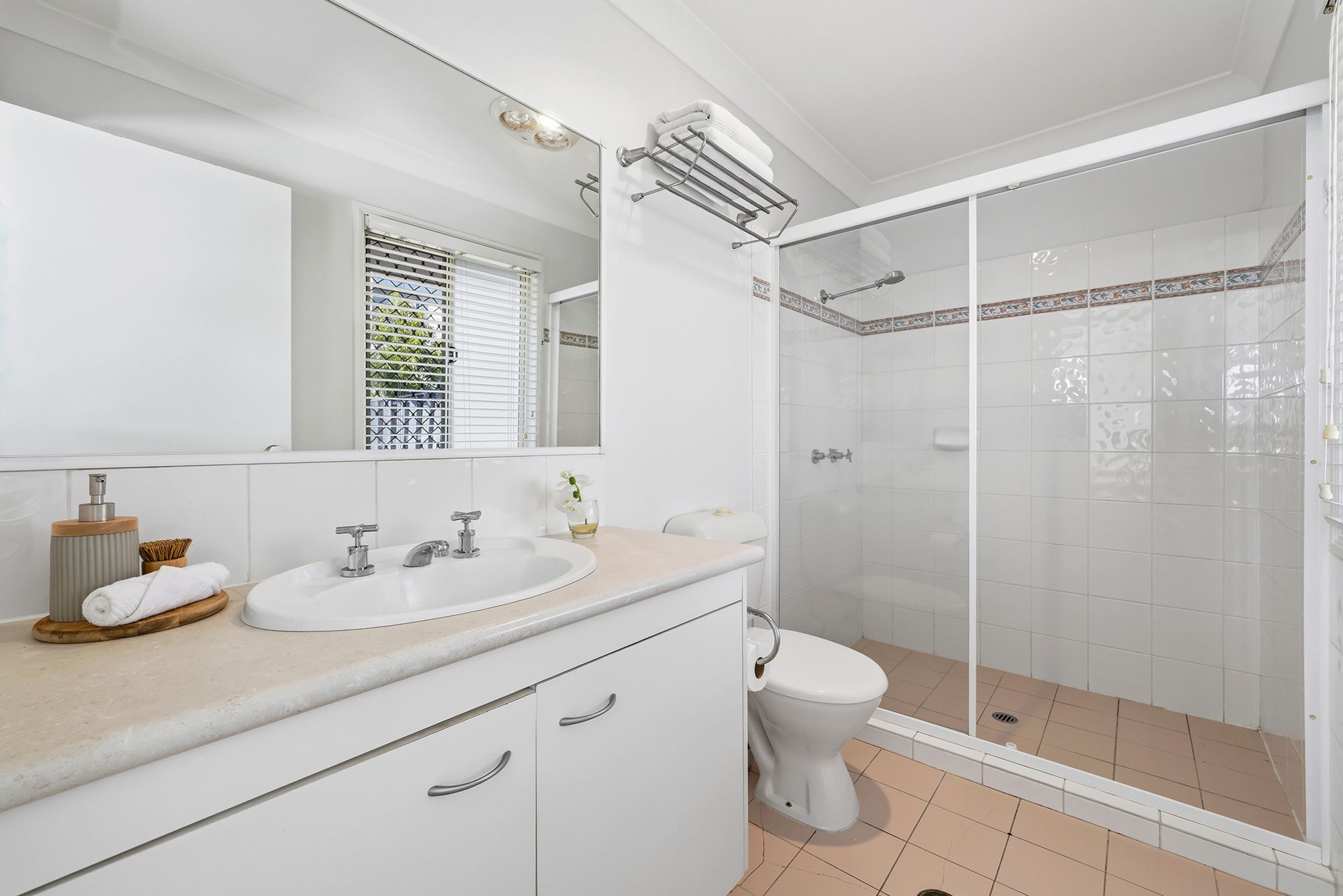7 Highbridge Rise — photo 11 of 23