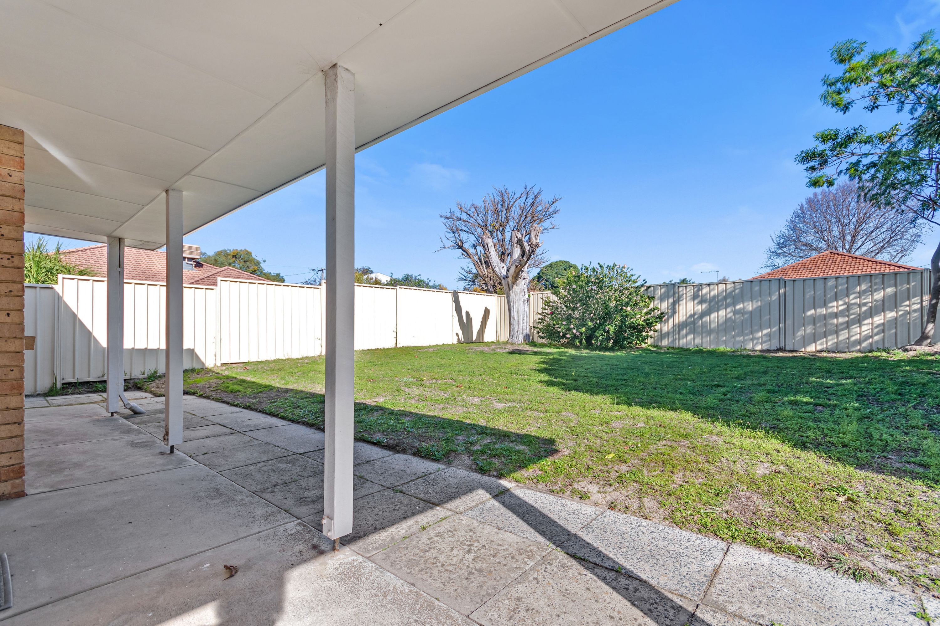 5 Sutton Court — photo 18 of 21