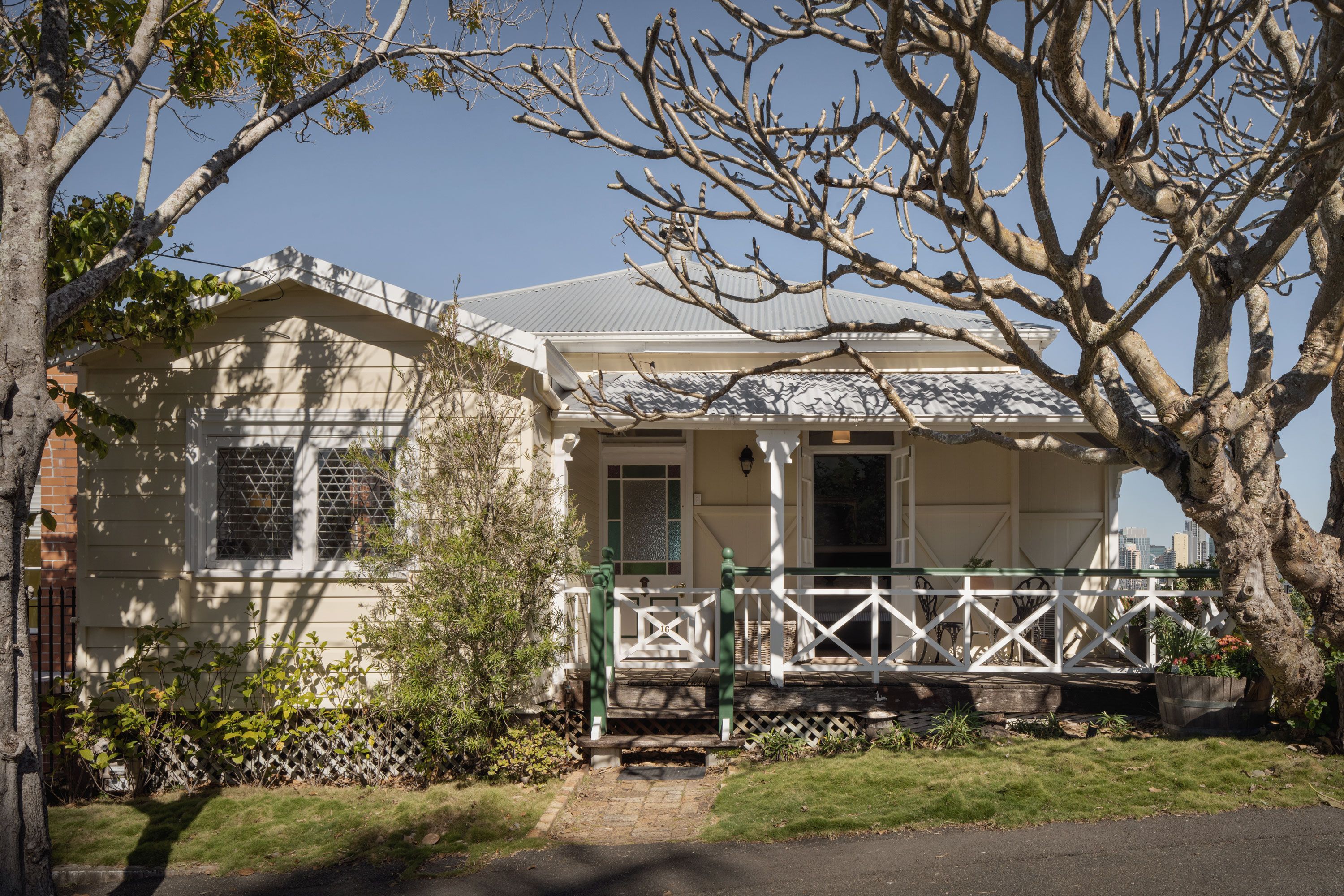 16 Ellis Street, Teneriffe, QLD 4005