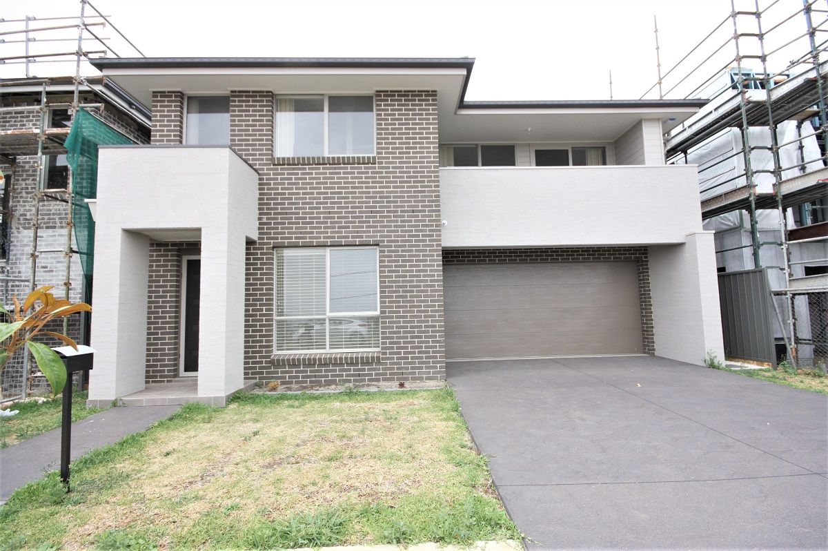 19 Silverton, Gregory Hills, NSW 2557