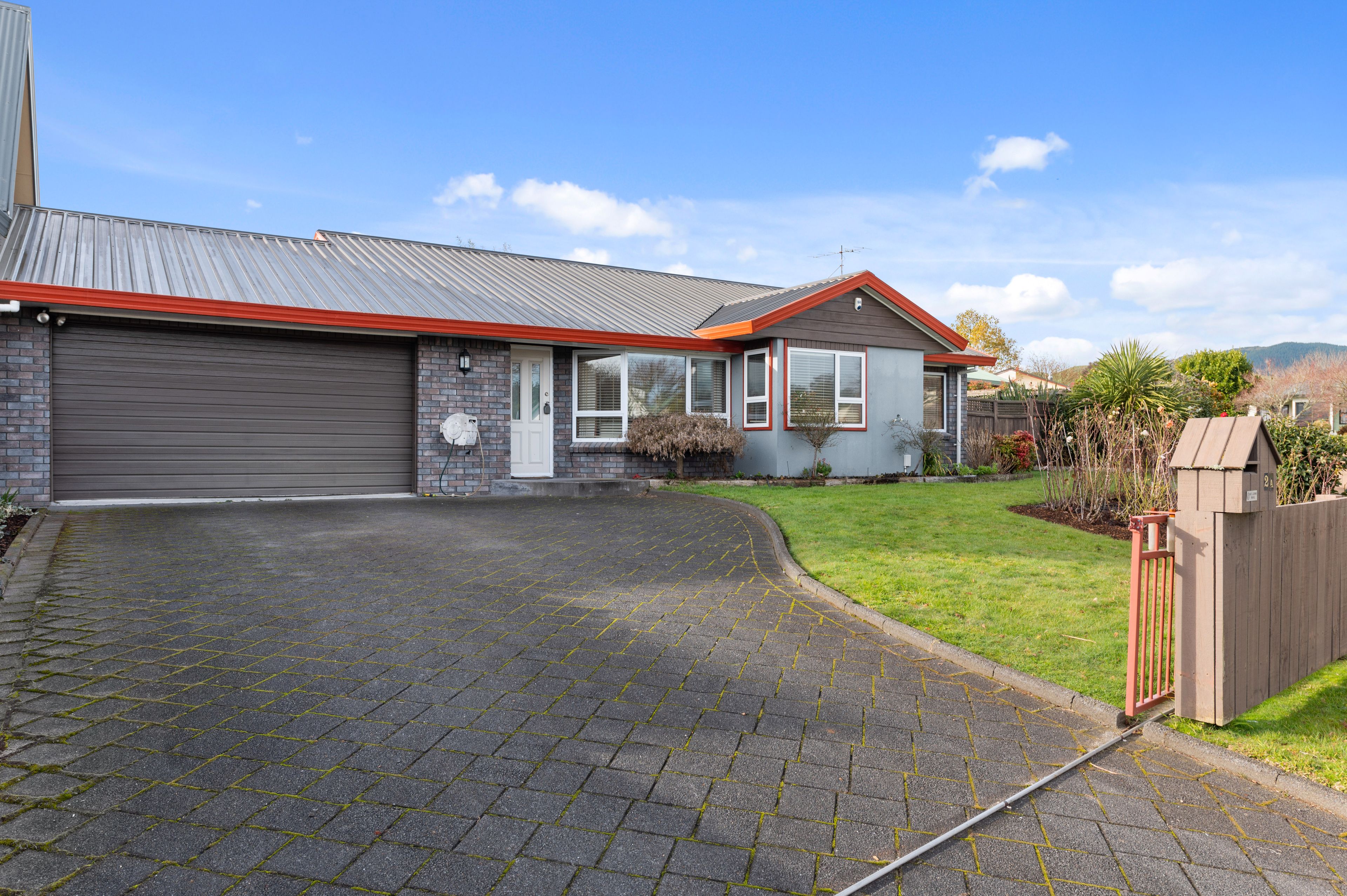 2A Elmslie Place, Owhata, Rotorua District