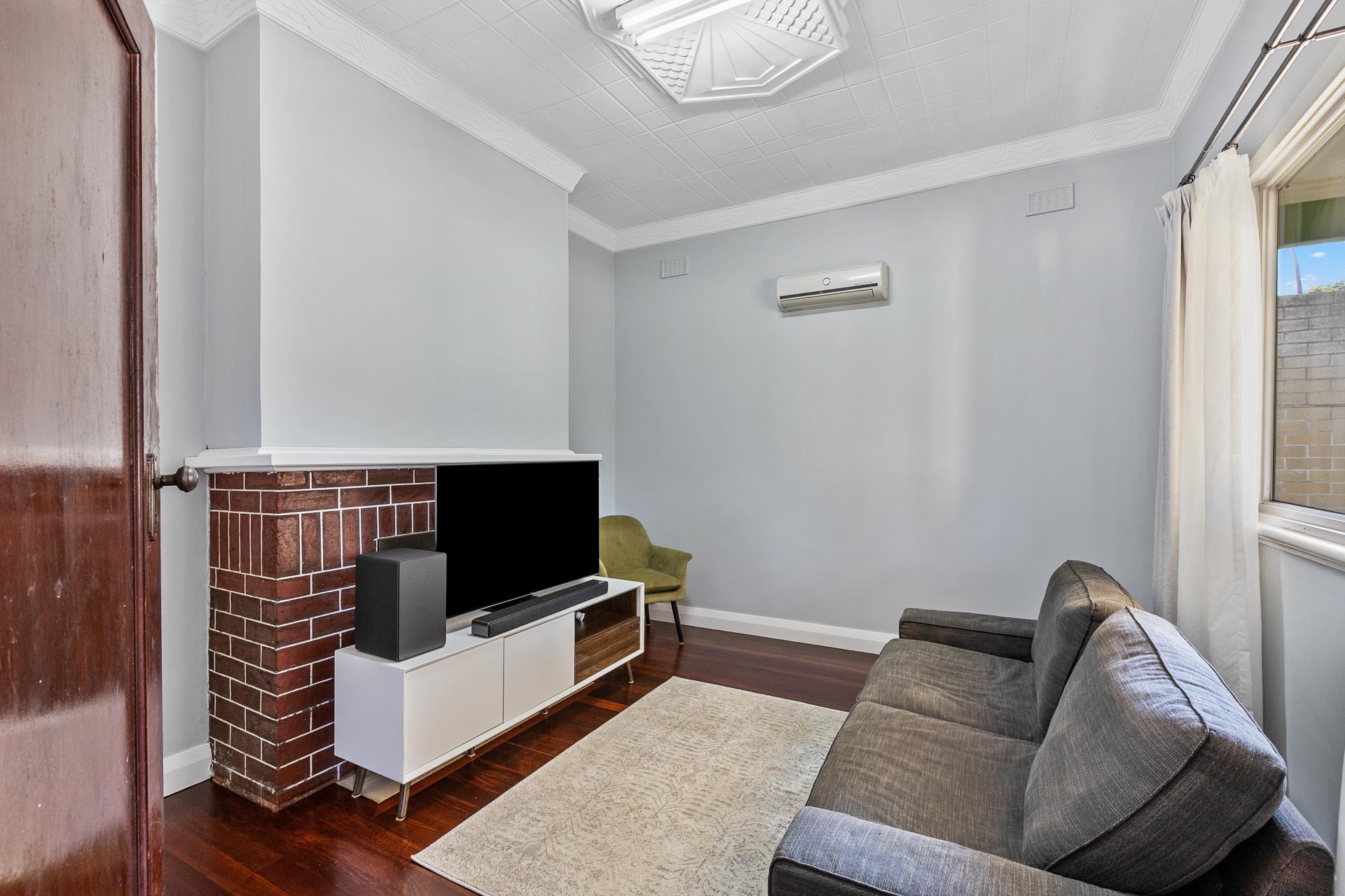 10 Toorak Road, Rivervale, WA 6103