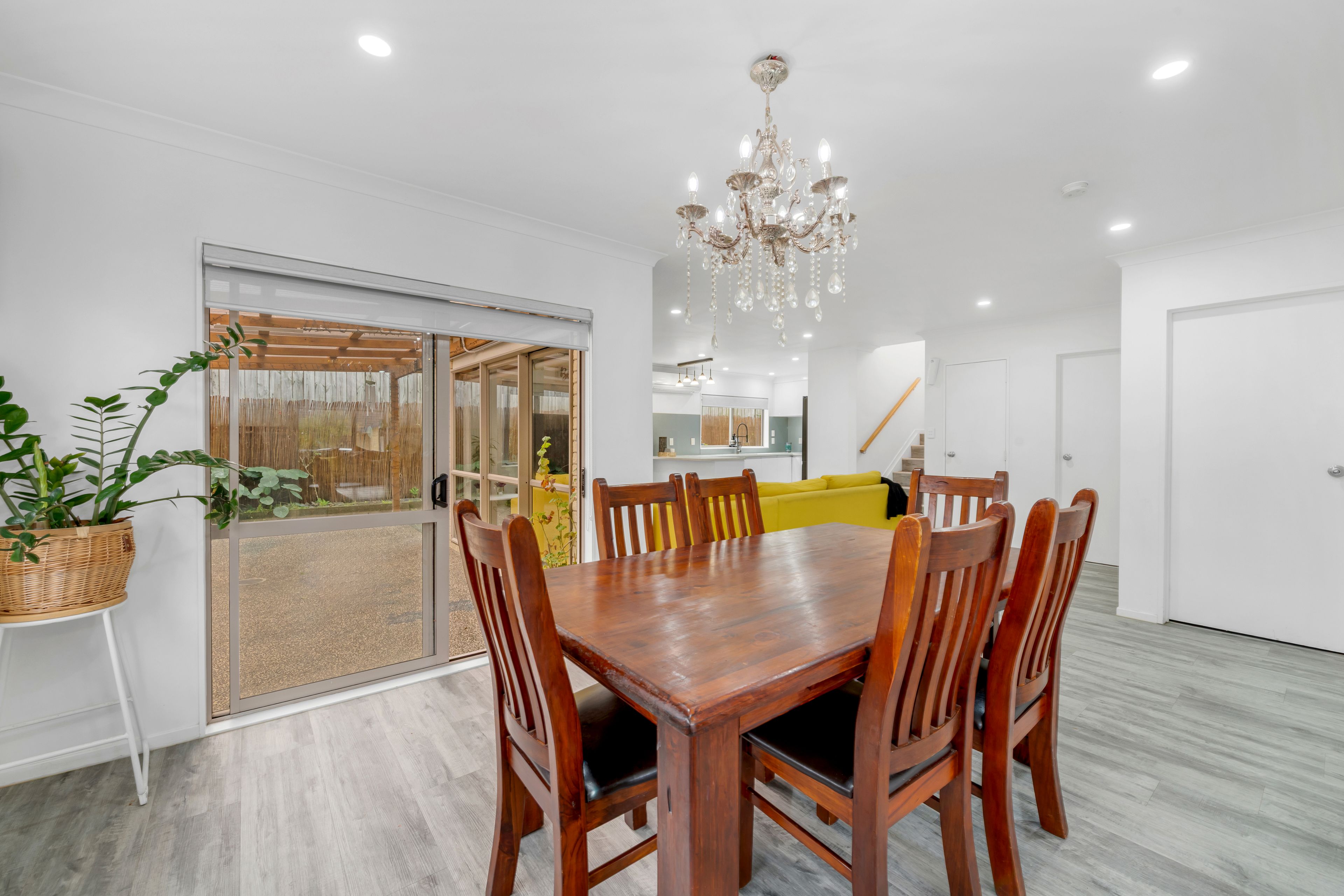 10 Fernloche Place, Flat Bush, Manukau City