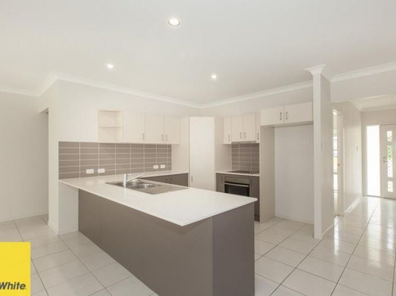 37 Tamatea Drive, Bellbird Park, QLD 4300