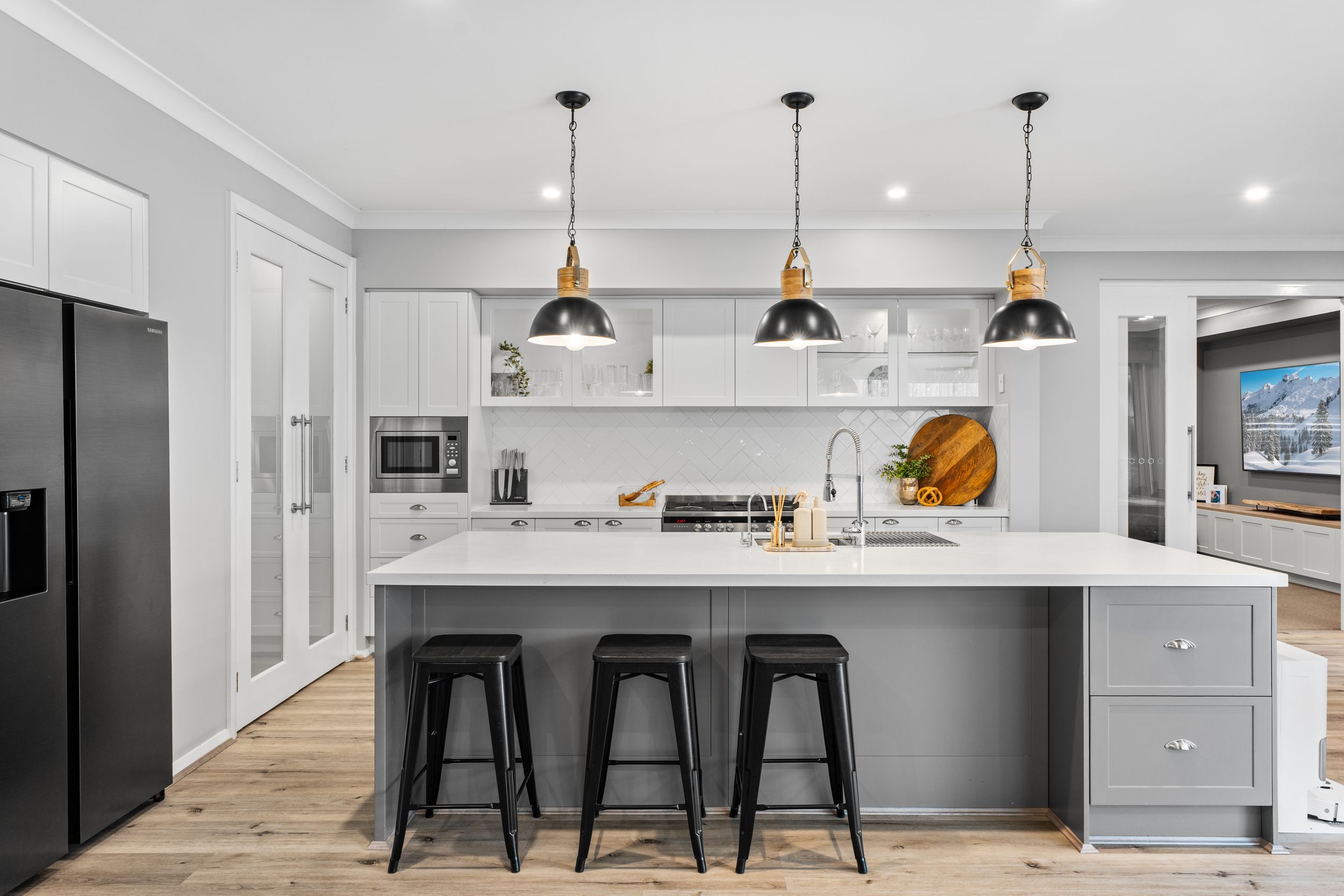 51 James Riley Drive, Glenmore Park, NSW