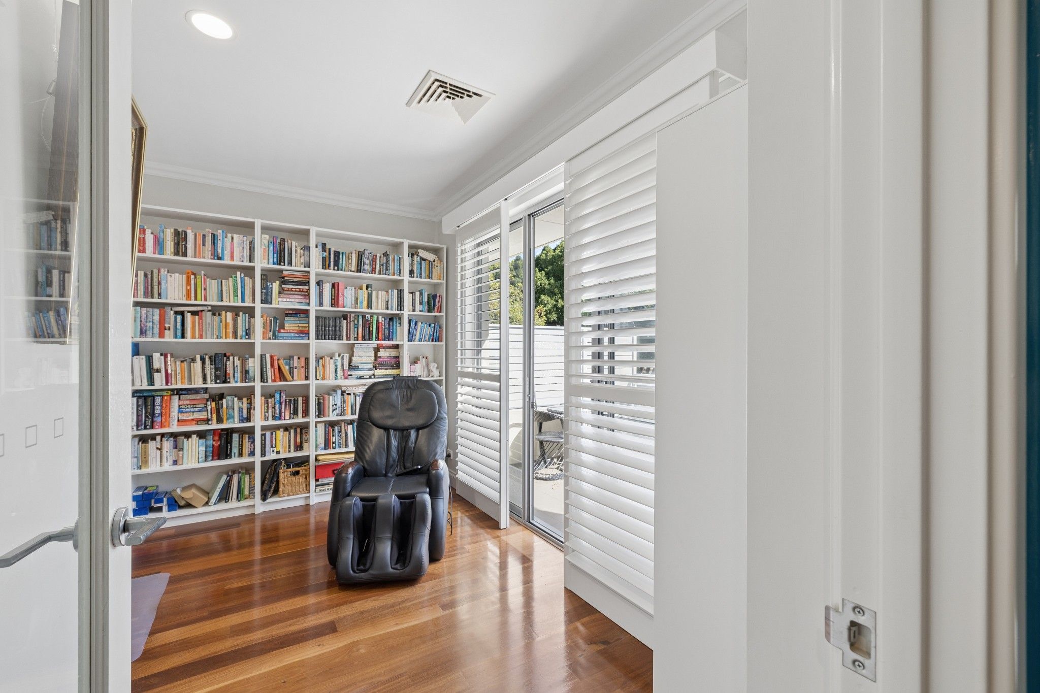 70 Gugeri Street — photo 15 of 22