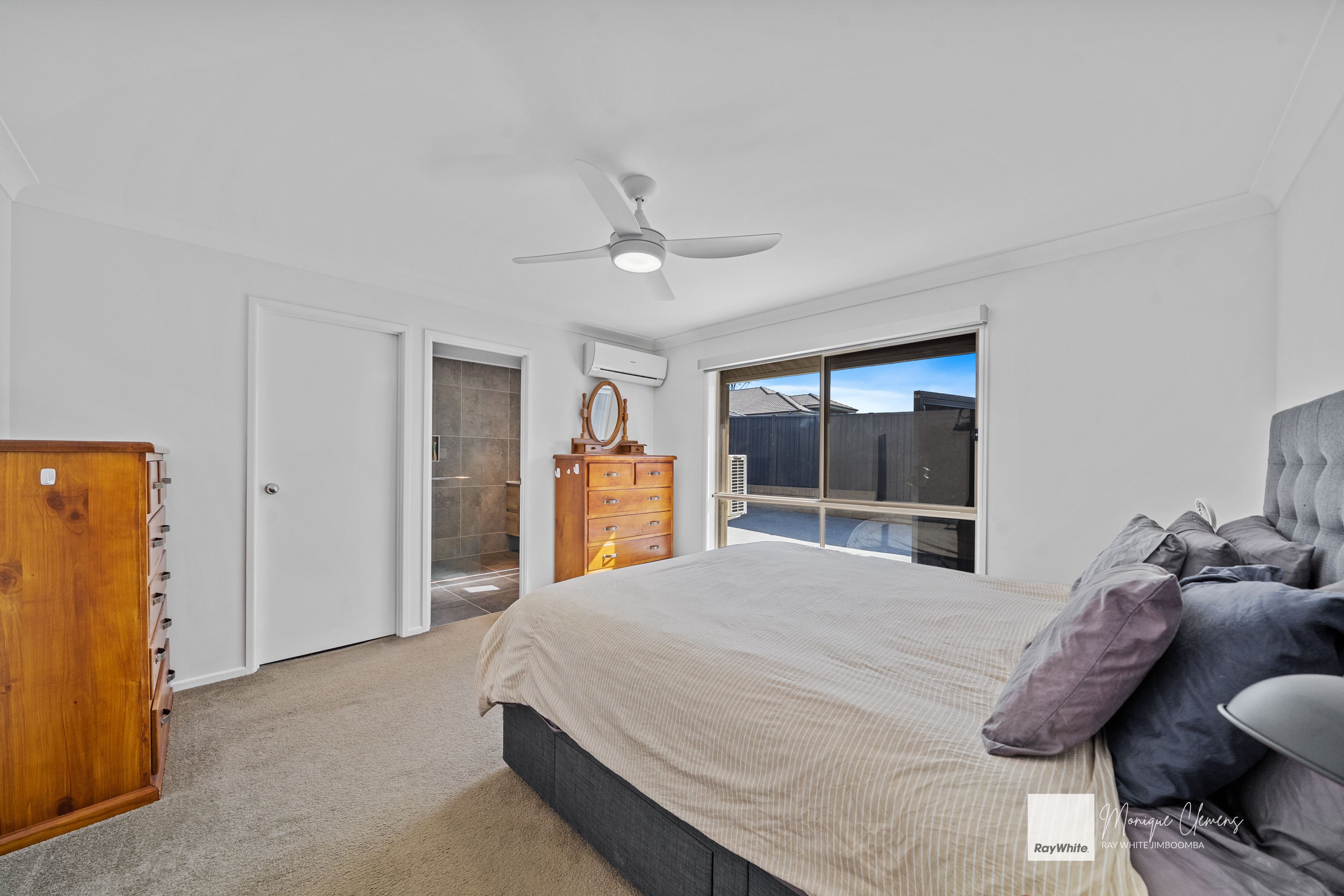 14 Woodview Court — photo 5 of 22