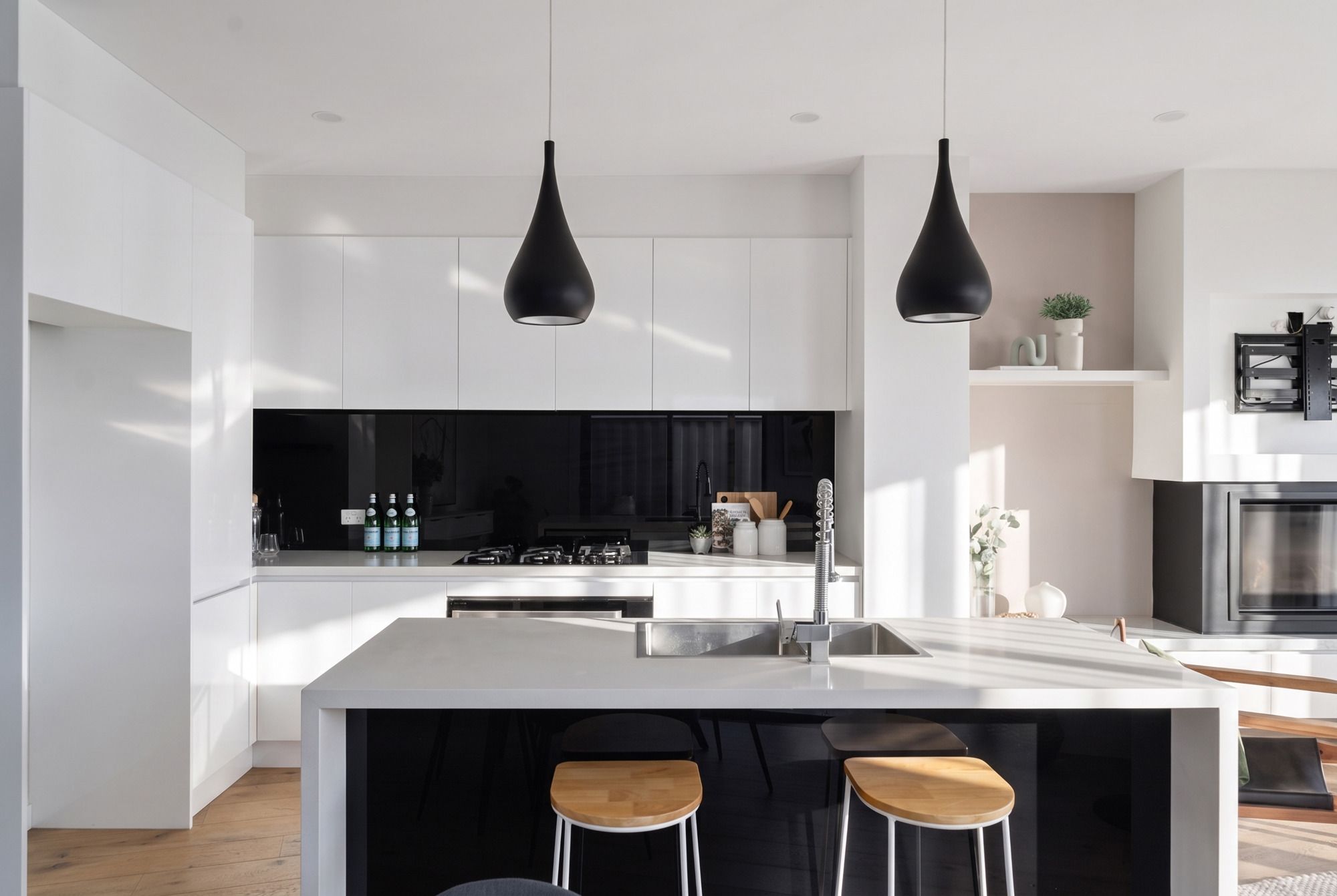 118 Woods Street — photo 7 of 17