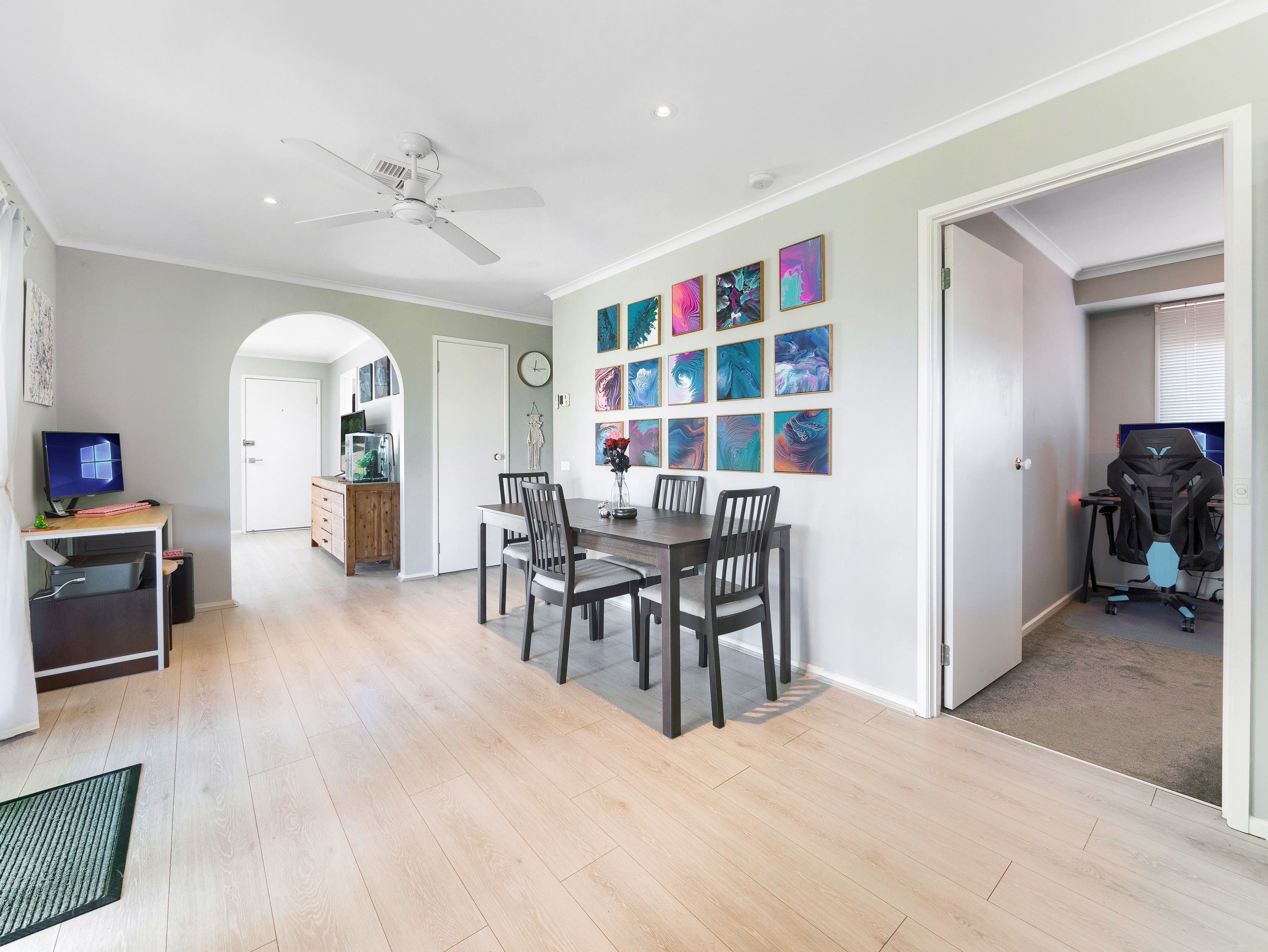 20 Navarre Drive — photo 4 of 18
