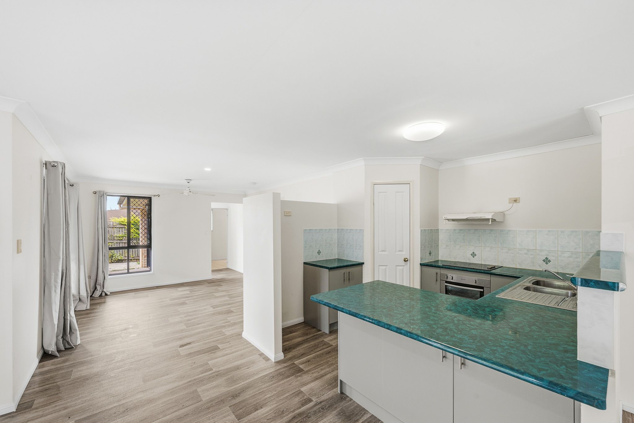 7 Montrose Place, New Auckland, QLD 4680