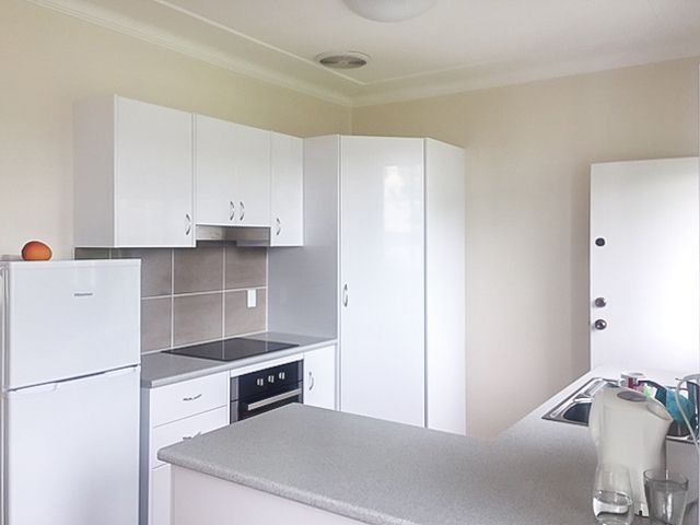 6 Bolton Point Road, Bolton Point, NSW 2283