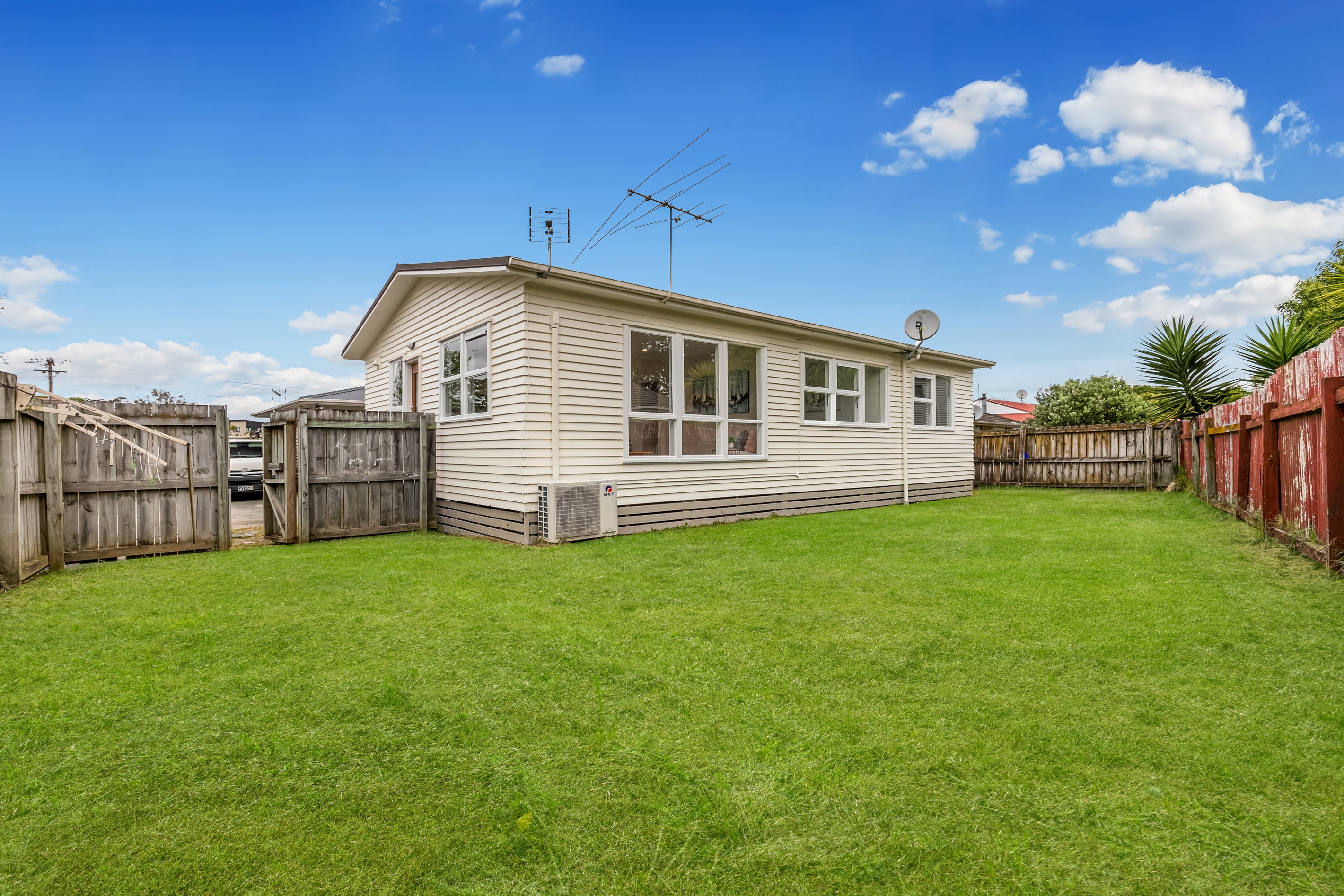 20c Nogat Avenue, Papatoetoe, Manukau City