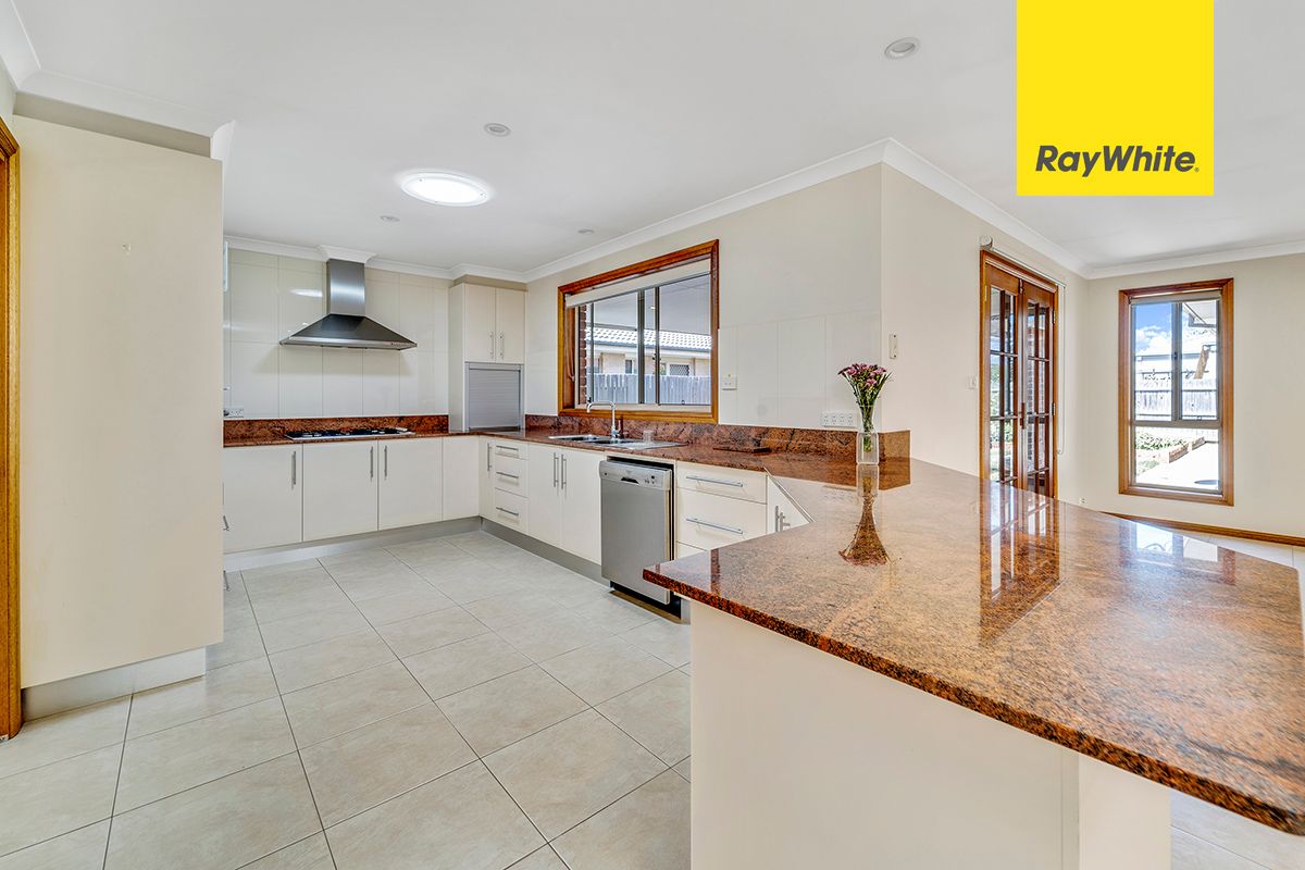 13 William Webb Drive, McKellar, ACT 2617