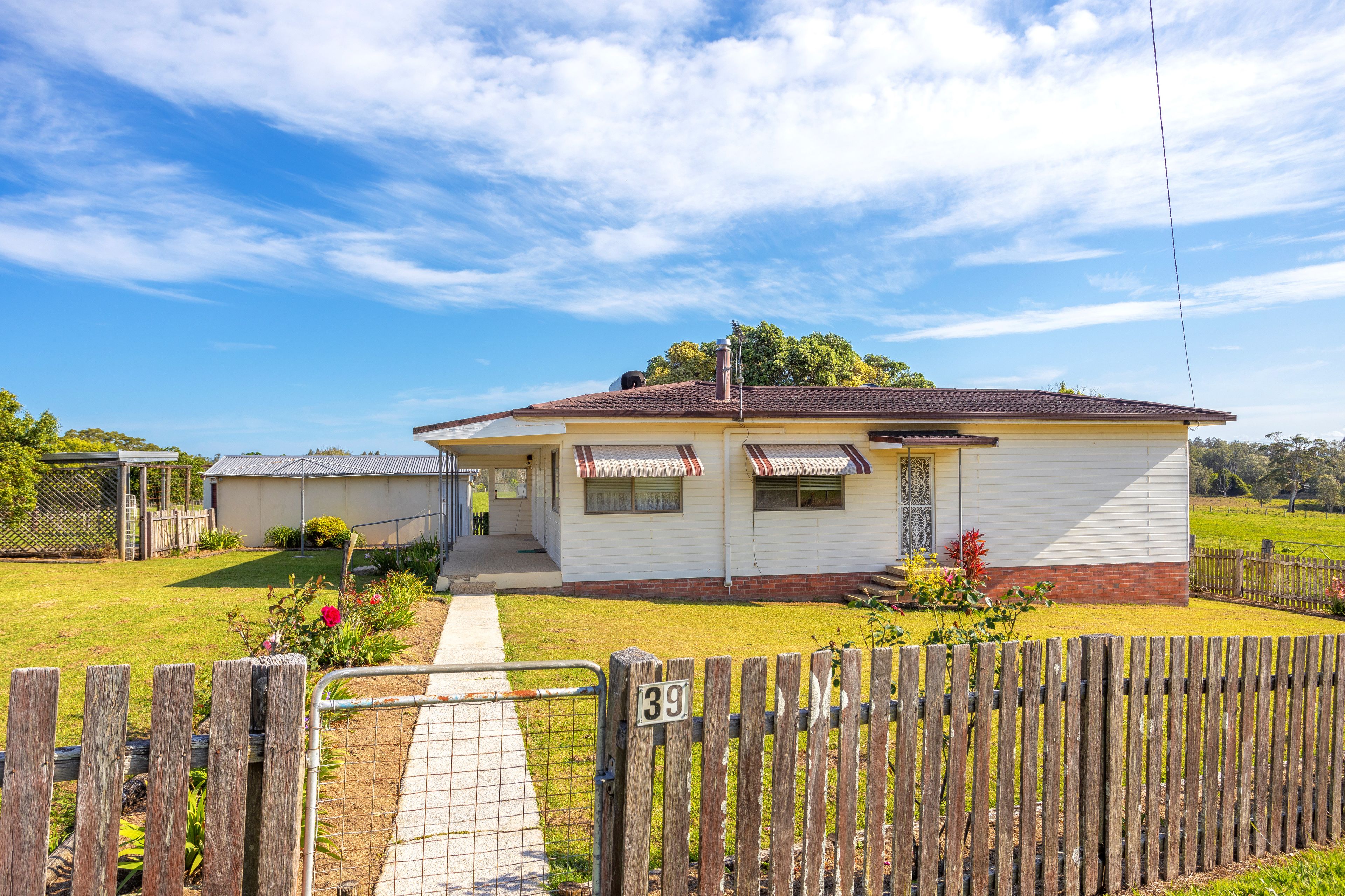 3739 Gibson Drive, Coopernook, NSW 2426 House for Sale Ray